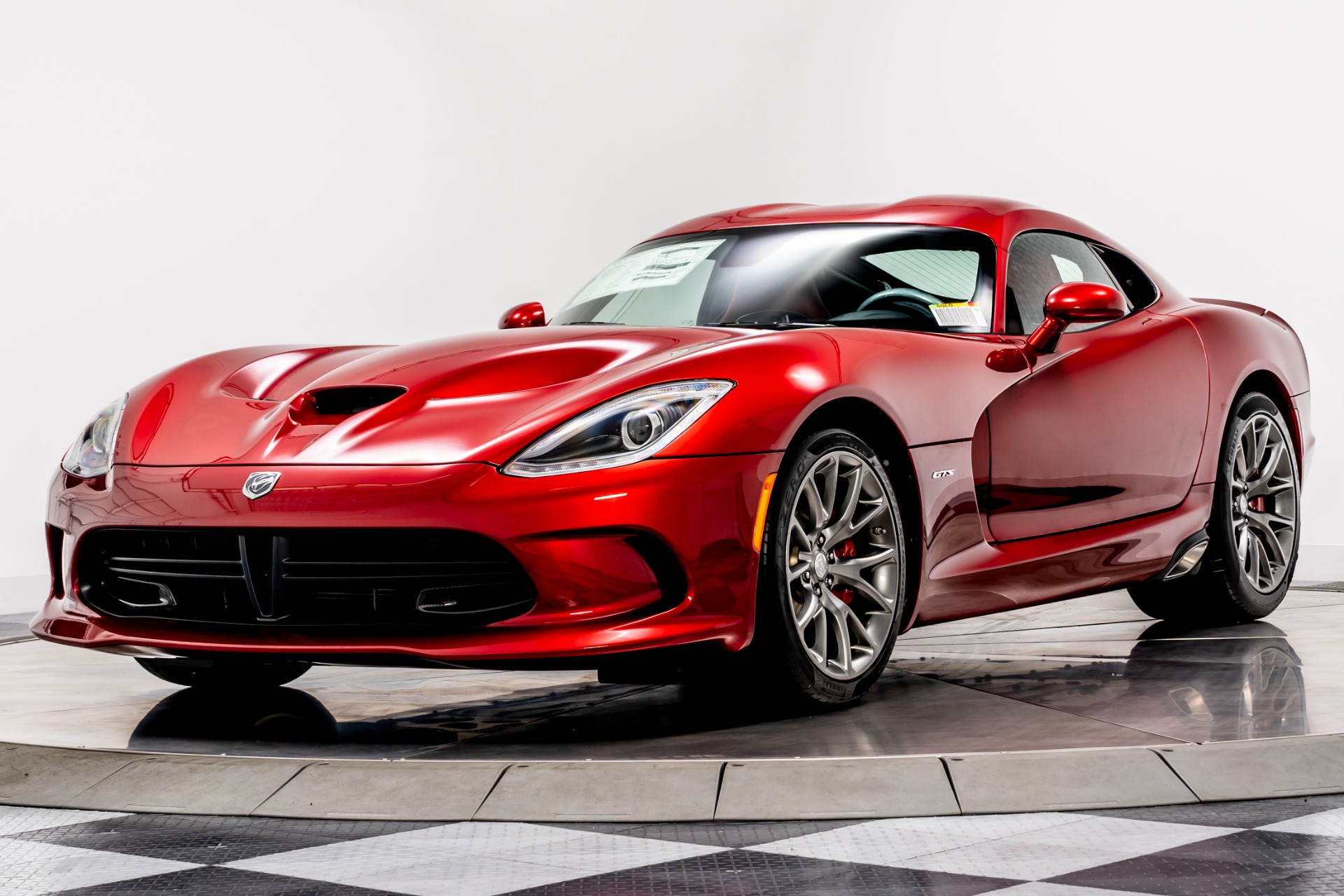 DODGE VIPER COUPE 2001-dodge-viper-gts-gts-coupe-viper-red-cognac