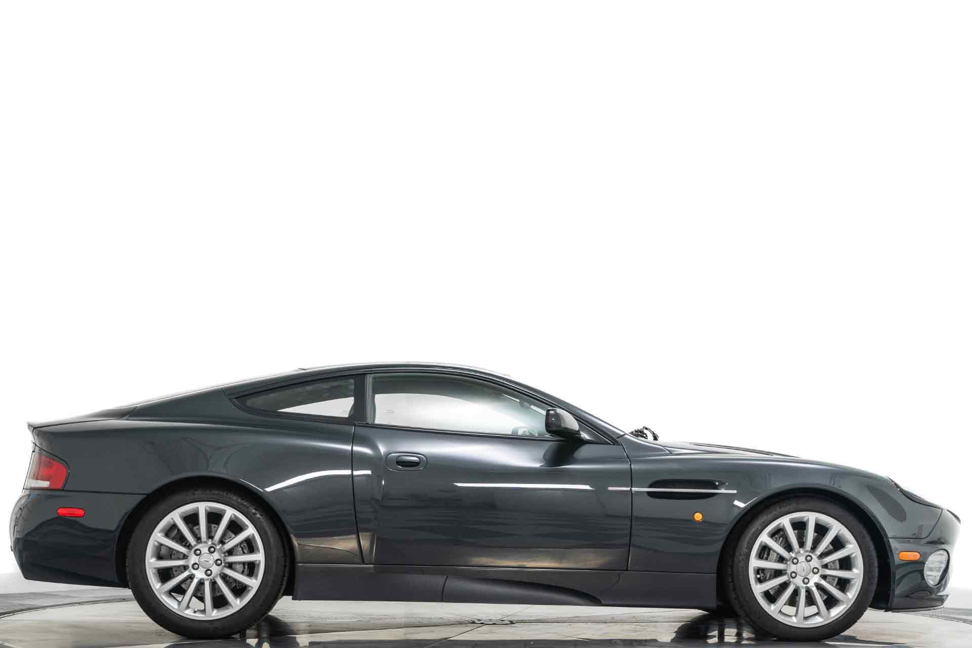 2003 Aston Martin Vanquish AMV03 photo 2