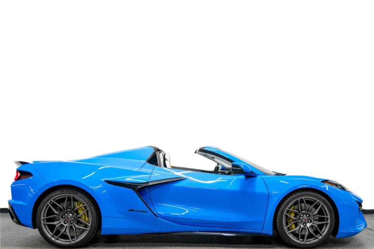 Rapid Blue 2024 Chevrolet Corvette Z06 Convertible -3LZ Package