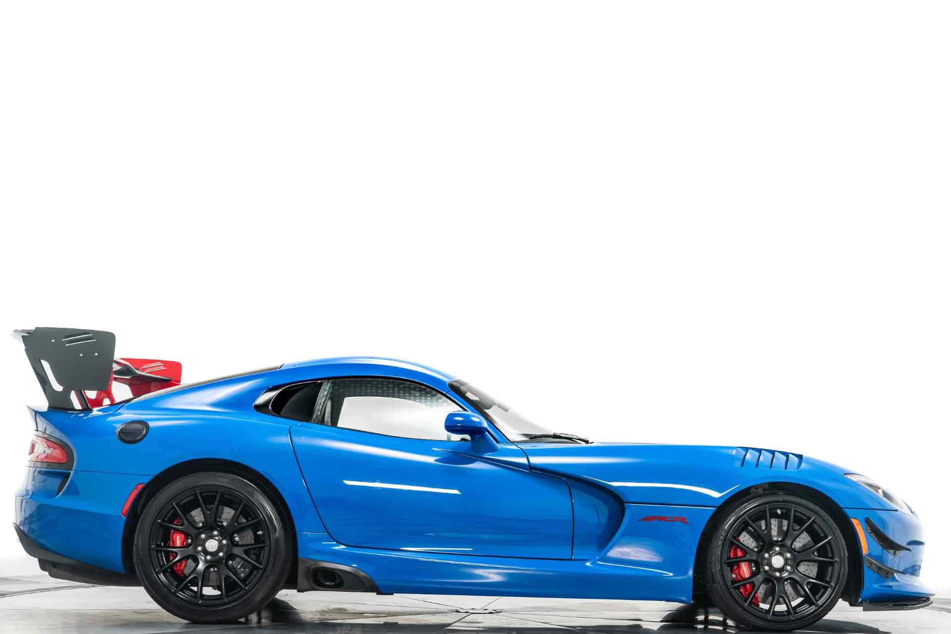 激レア！ブルーザー　Air Viper Bruiser 6インチ シナモンブルー Competition Blue 2017 Dodge Viper ACR Extreme Aero For Sale