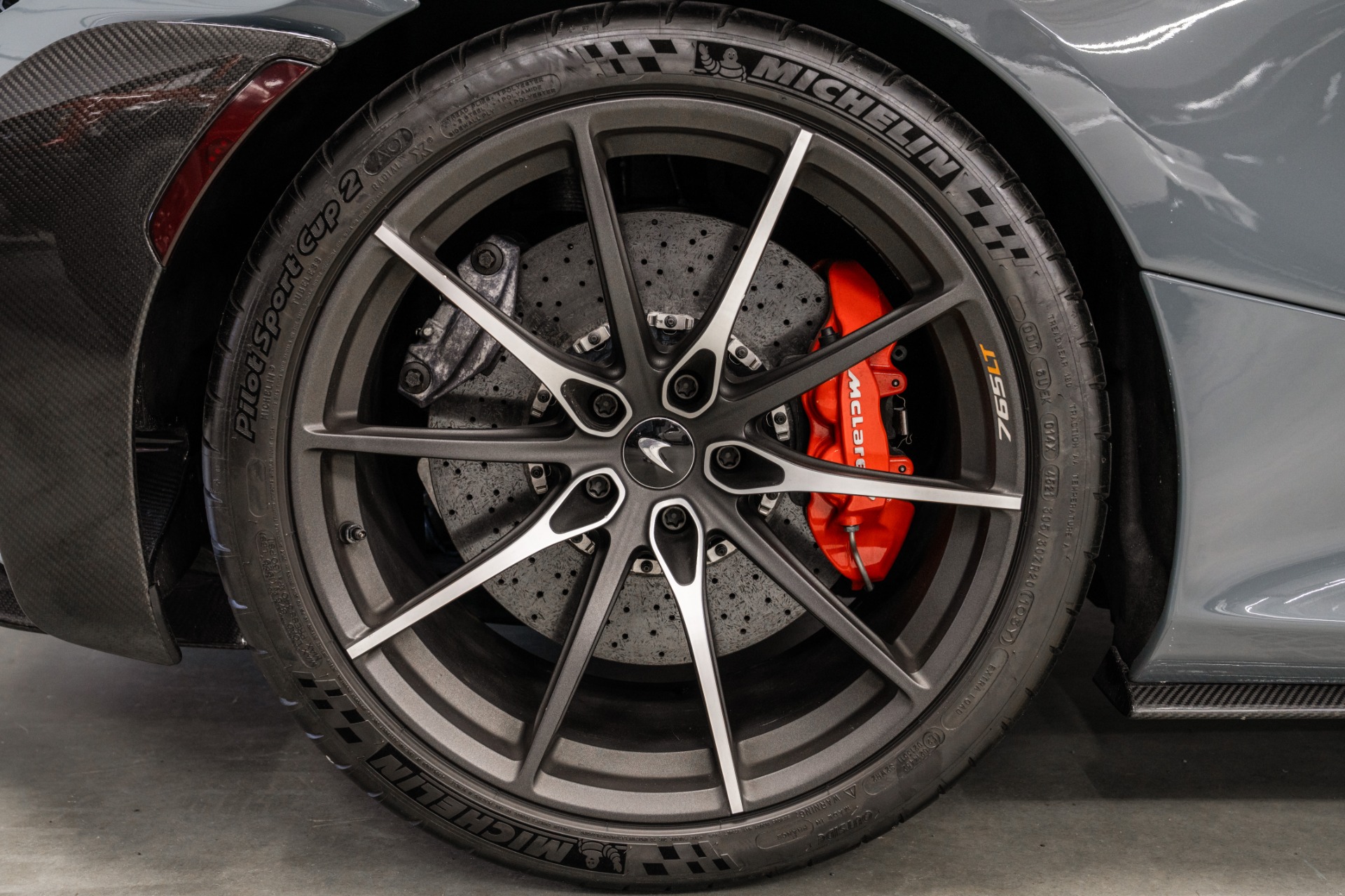 2021 Mclaren 765LT photo 24