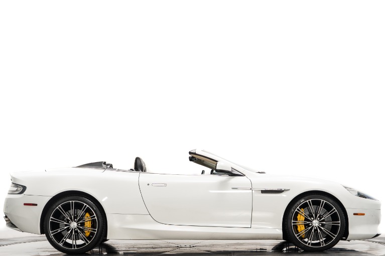 Aston Martin DB9 Volante -V12, 20 Inch Wheels, Carbon Fiber Trim