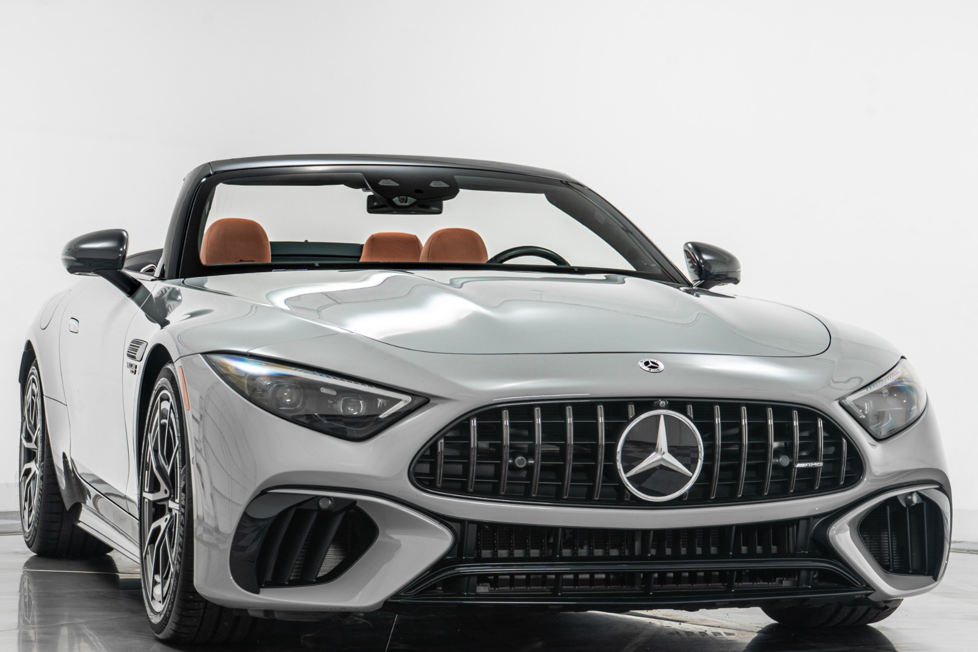 MANUFAKTUR Alpine Grey 2022 Mercedes-Benz SL 63 AMG For Sale