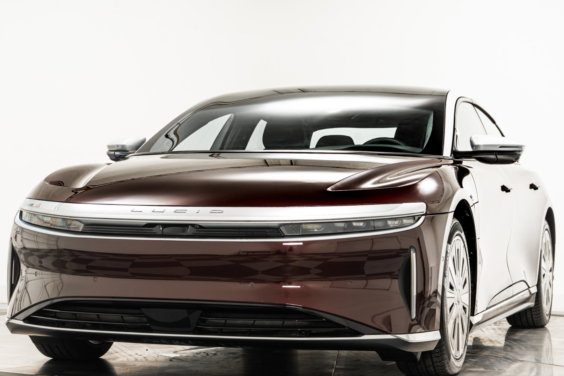 Zenith Red Metallic 2022 Lucid Air Grand Touring -819 Horsepower