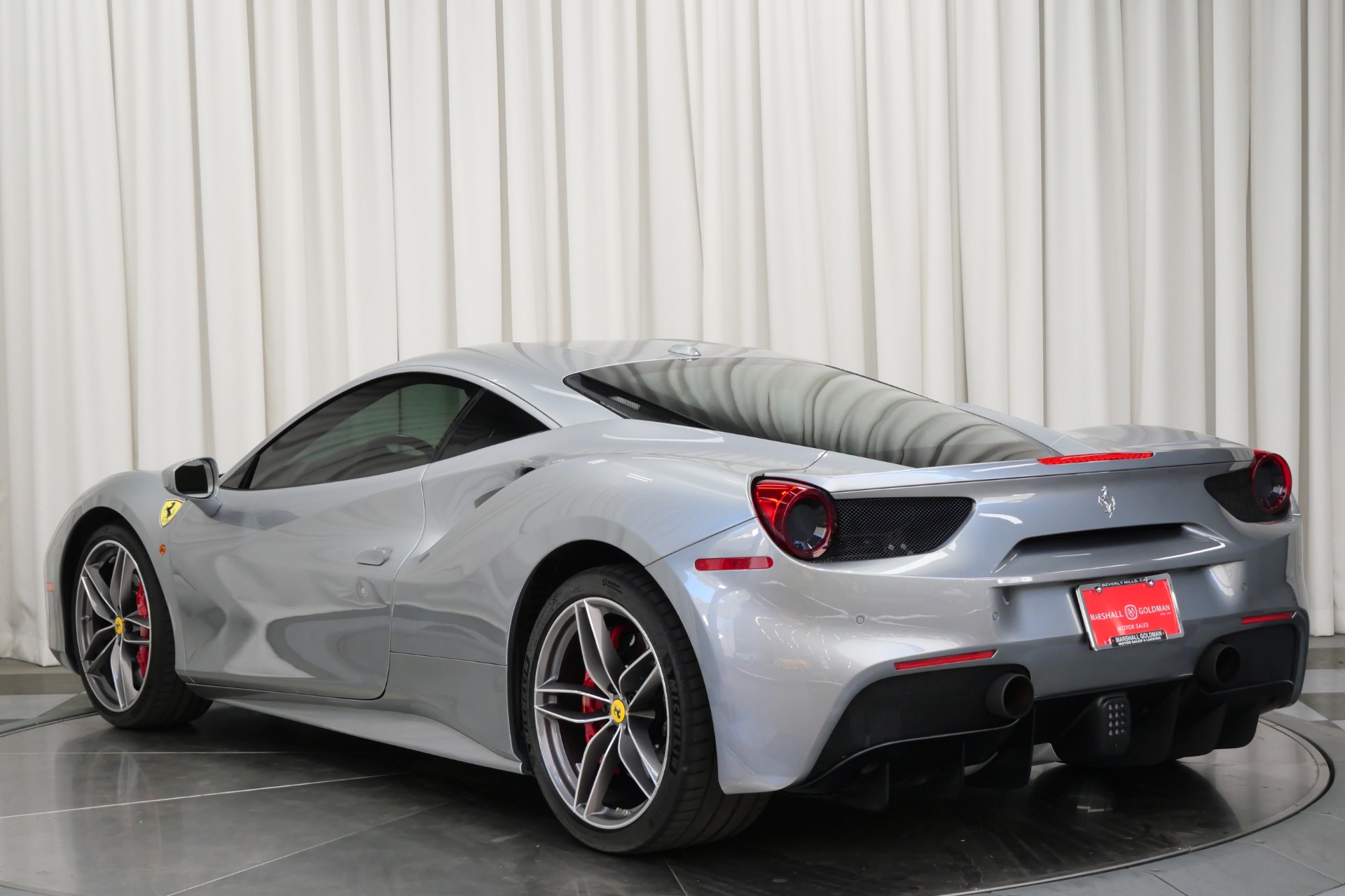 2018 Ferrari 488 GTB photo 3