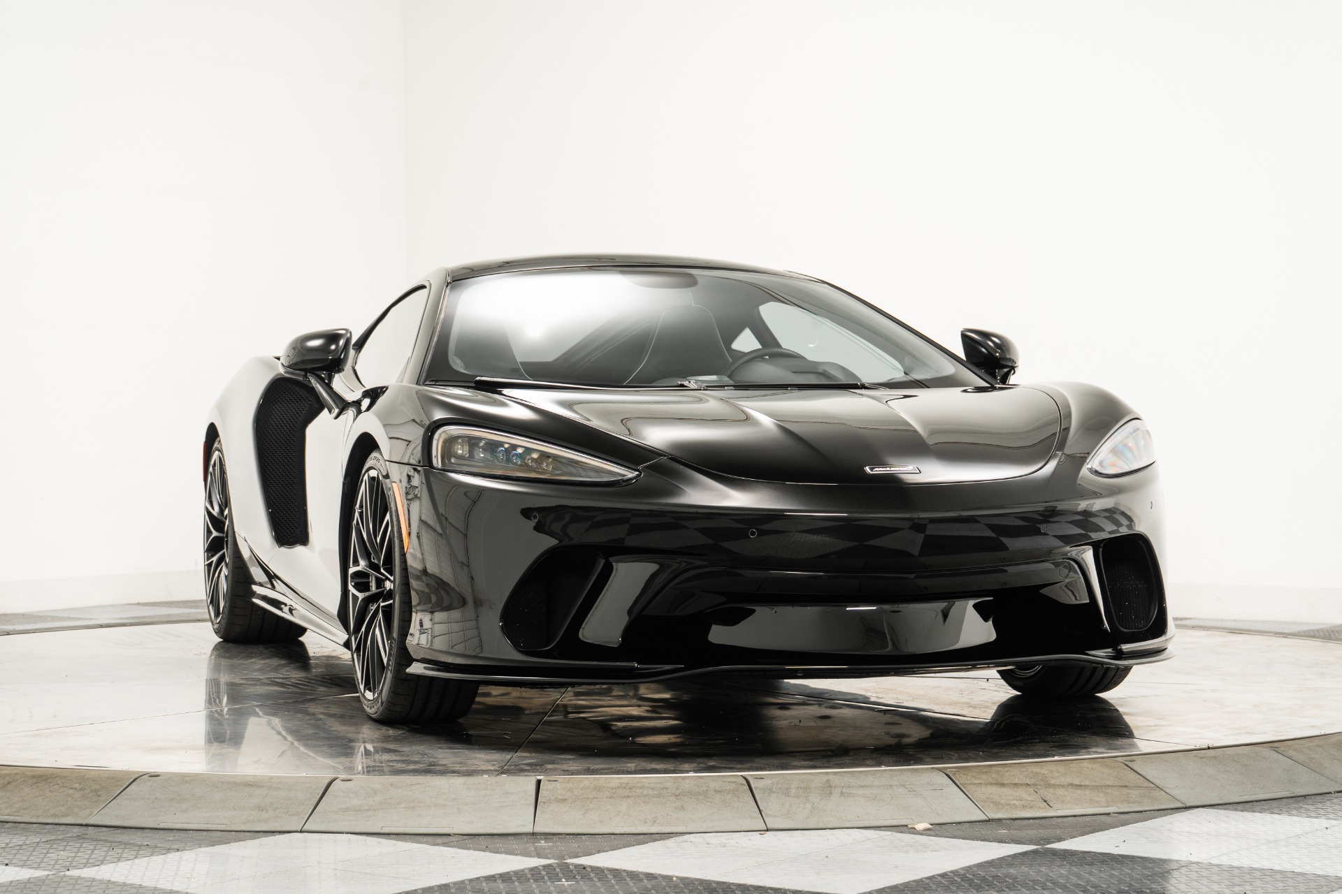 Onyx Black 2022 McLaren GT Luxe -Low Miles, Panoramic Roof