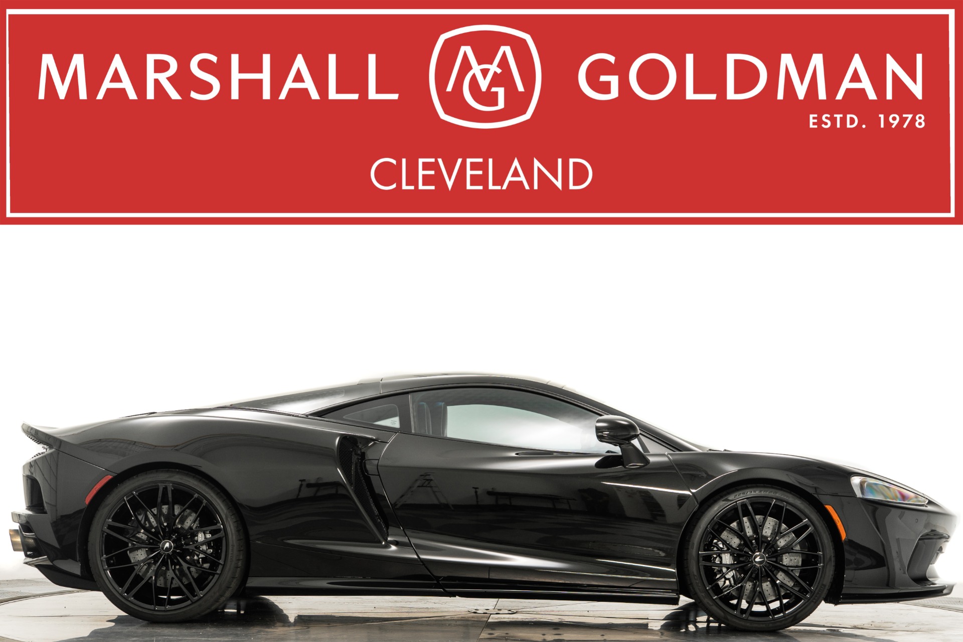 NO GUARD OKEY 最新マーチ リンガーT 黒 Onyx Black 2022 McLaren GT Luxe -Low Miles, Panoramic Roof
