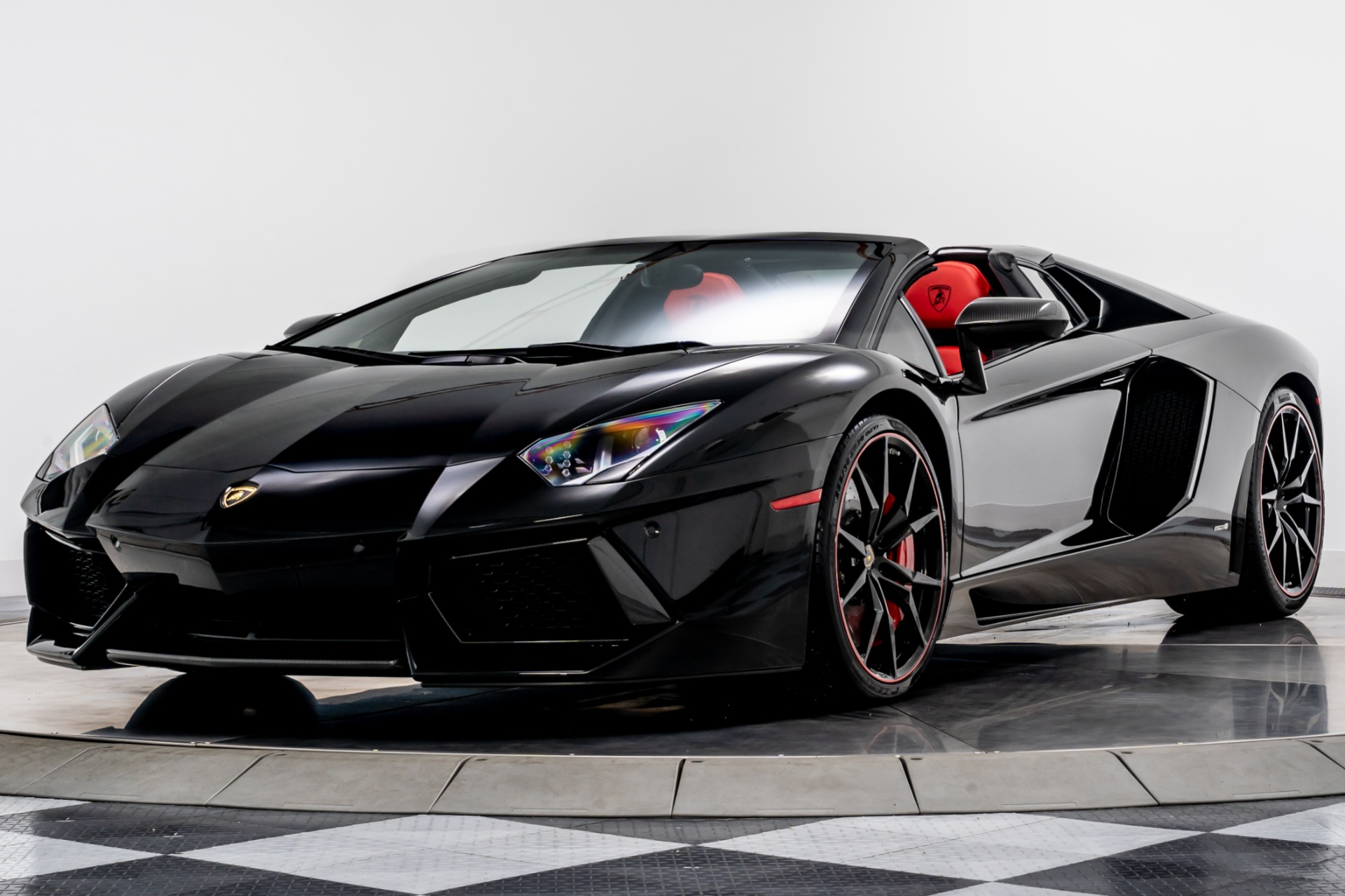 Used 2015 Lamborghini Aventador LP 700-4 Roadster For Sale