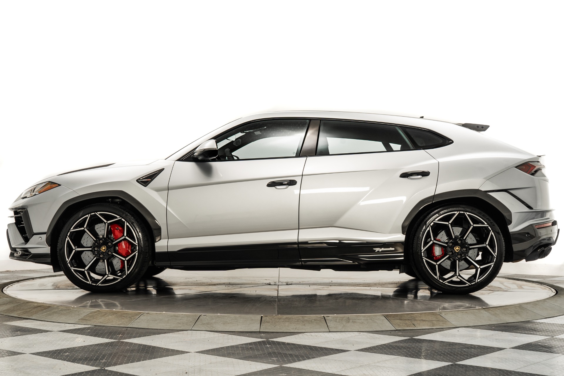 Lamborghini Urus Performante -657Hp, ADAS Package, Carbon Fiber Trim