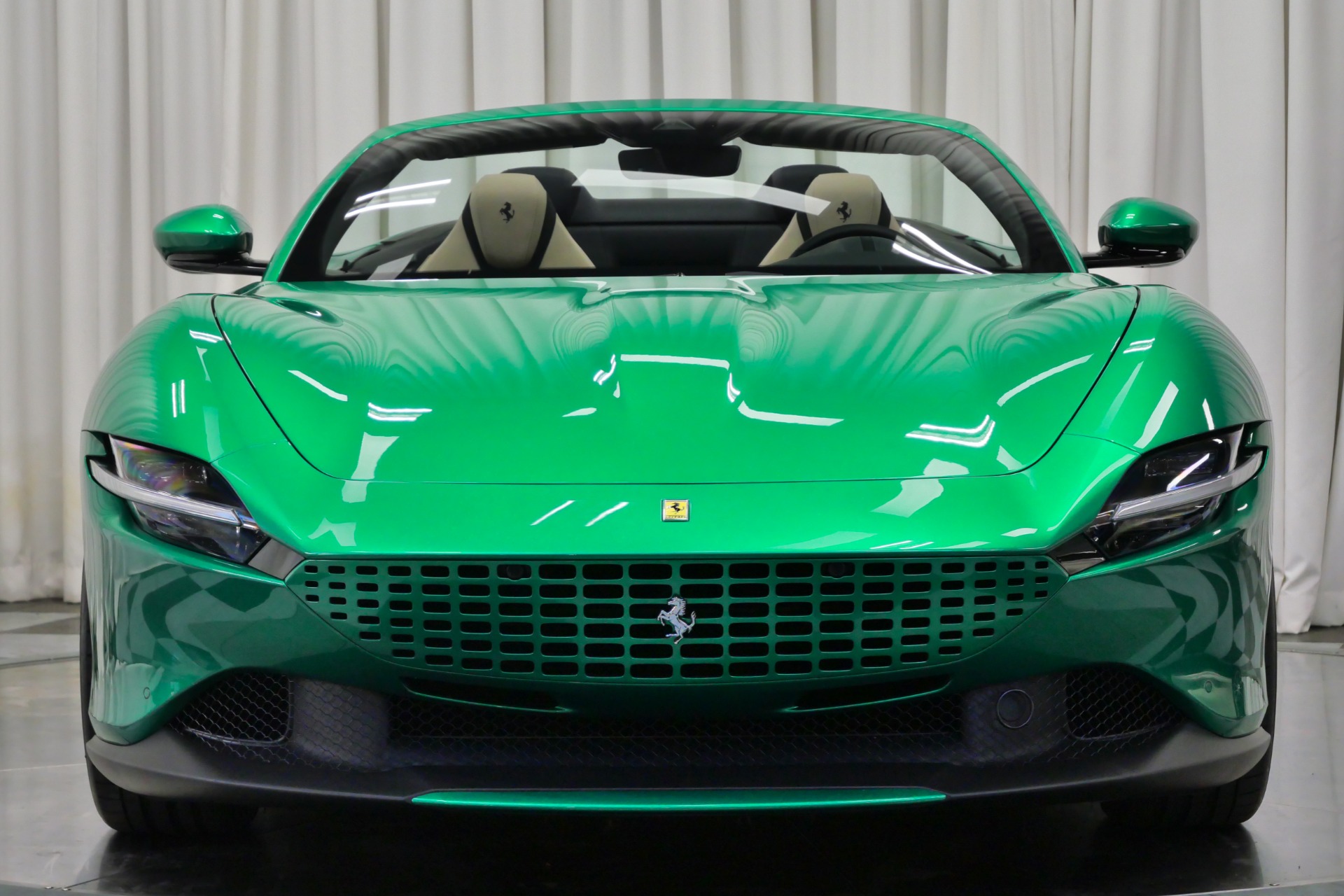 2024 Ferrari Roma Spider photo 3