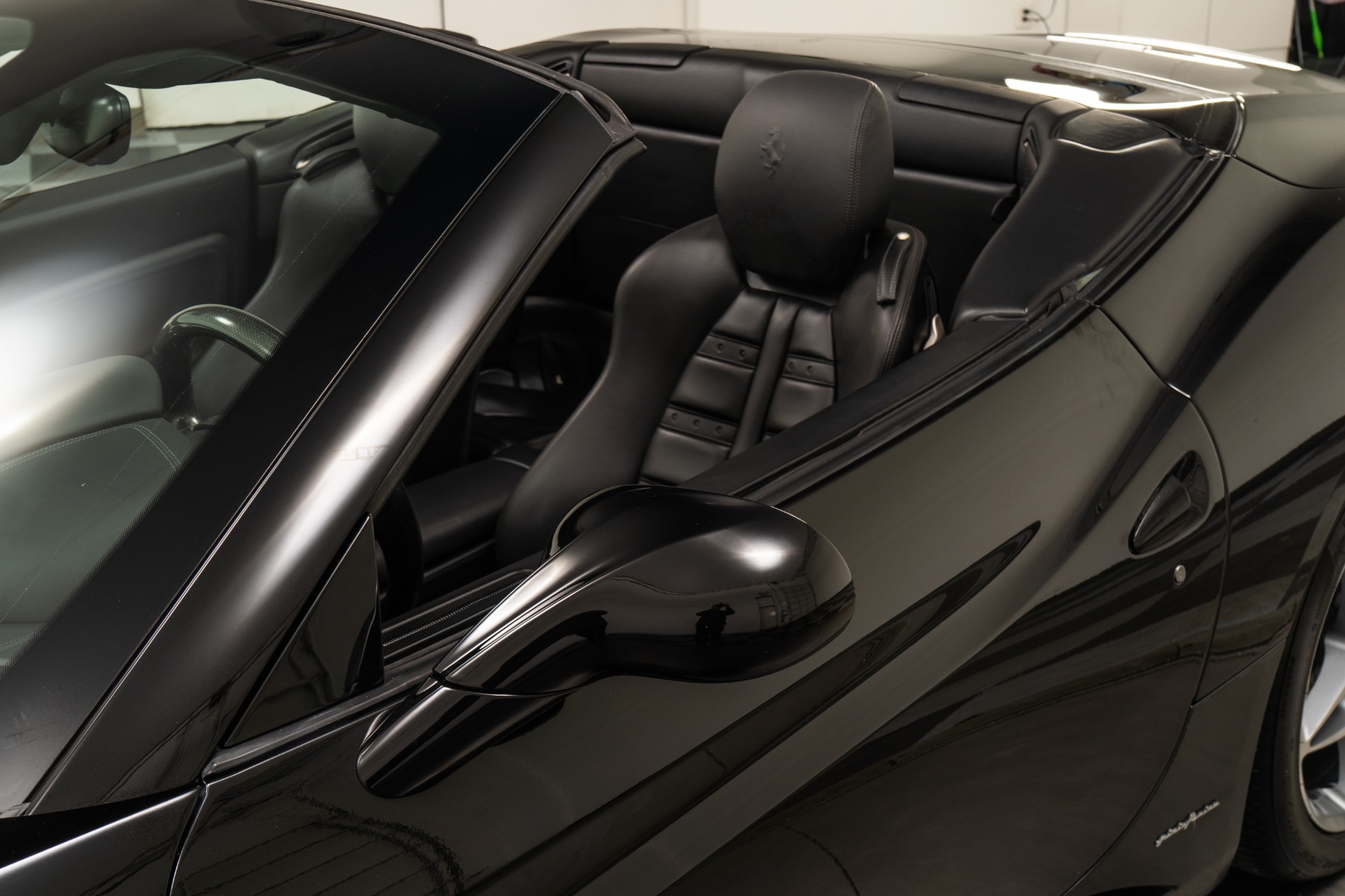 2011 Ferrari California Base - Photo 33