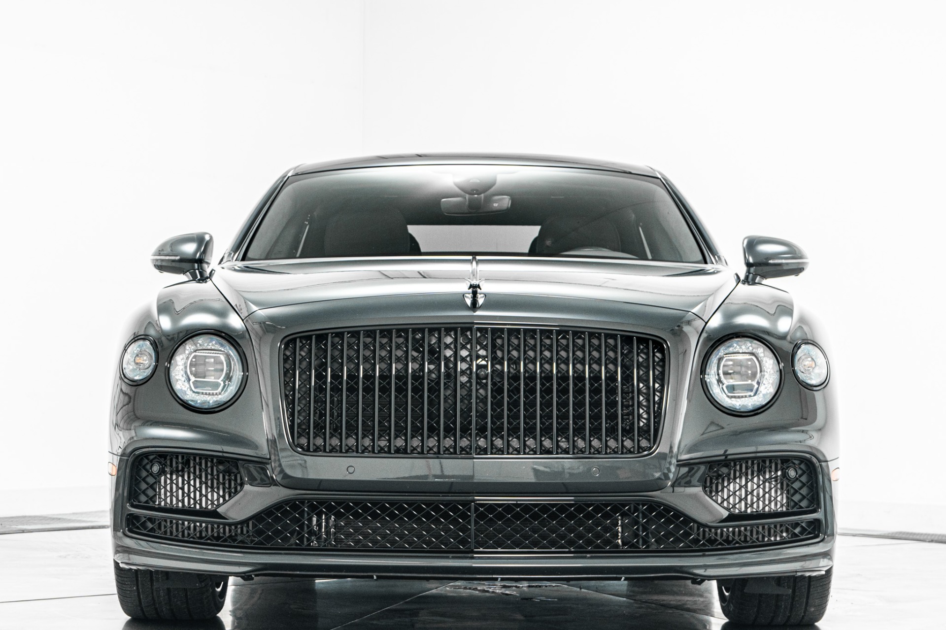 Bentley Flying Spur Edition 8 -$243K MSRP, Rotating Display, Panoramic Roof