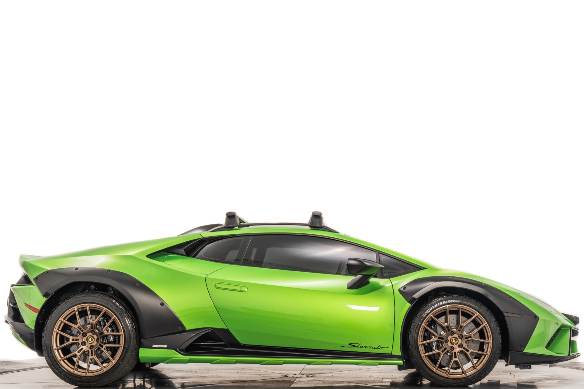 Verde Selvans 2024 Lamborghini Huracan Sterrato -Low Miles
