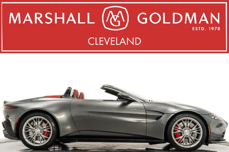 2022 Aston Martin Vantage Base