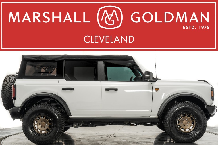 Oxford White 2021 Ford Bronco Badlands Advanced -Sasquatch Package