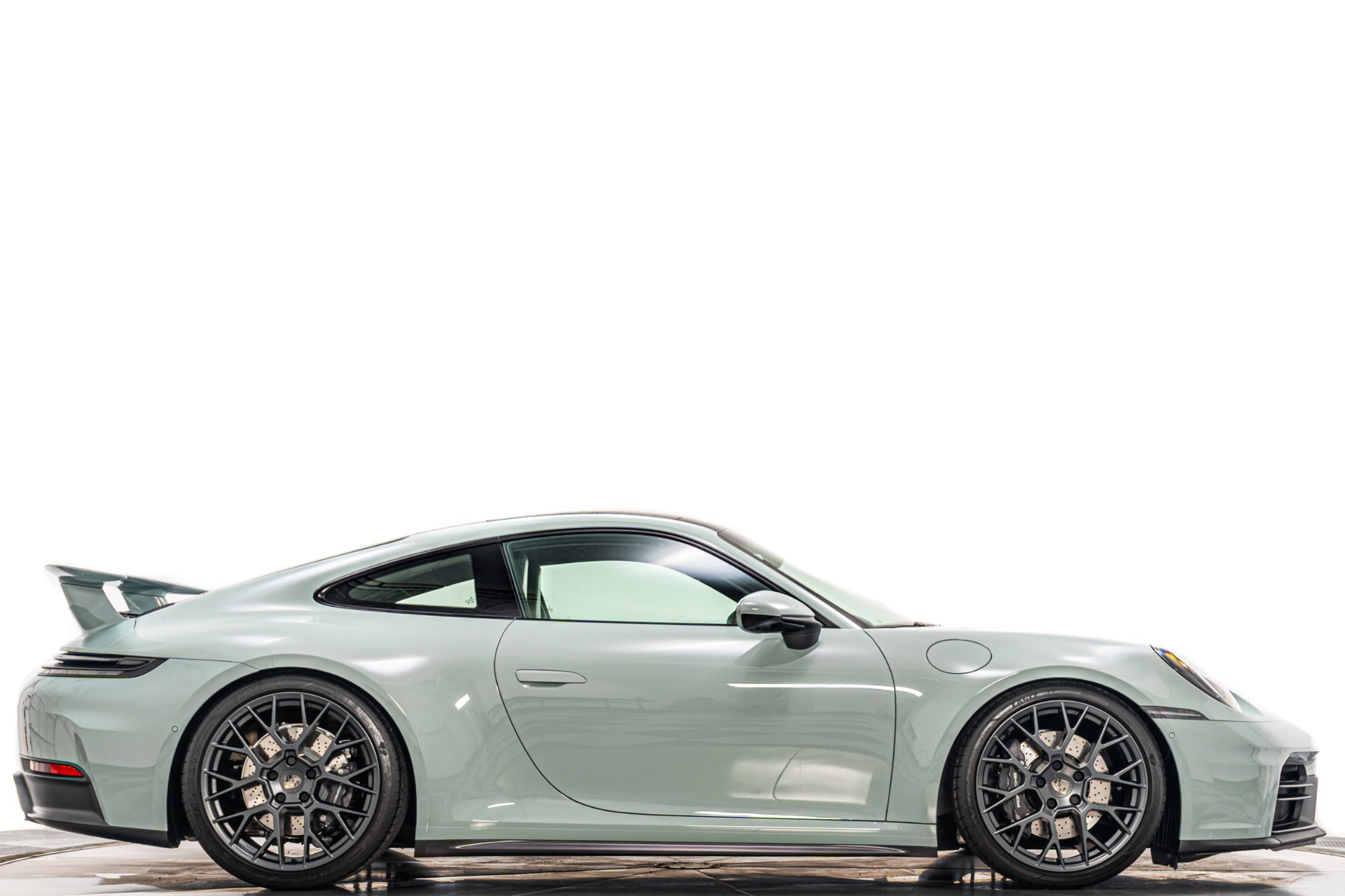 Shade Green Metallic 2025 Porsche 911 Carrera -SportDesign Package