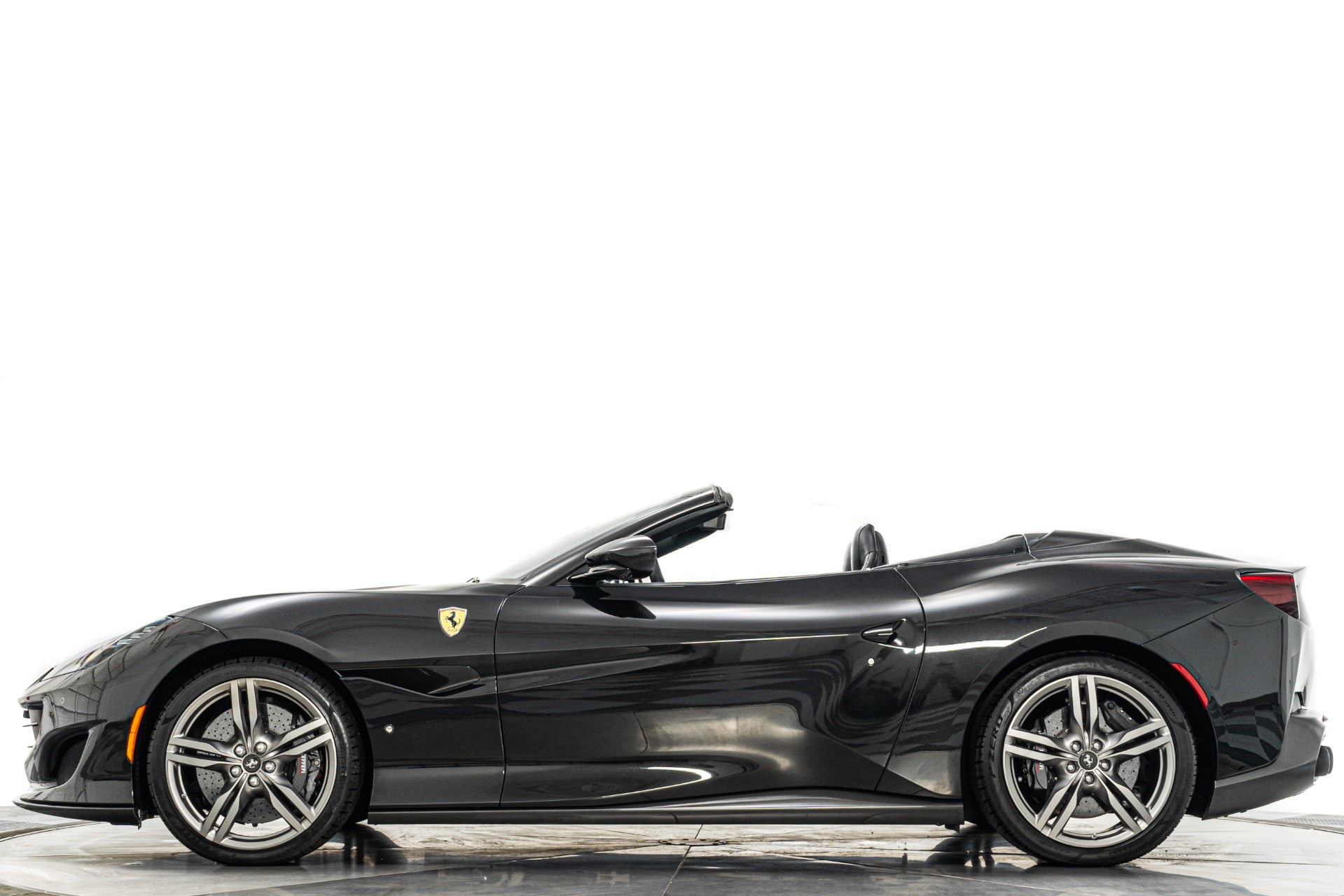 Ferrari Portofino -Lots Of Interior Carbon, Square Quilting, Magneride Suspension