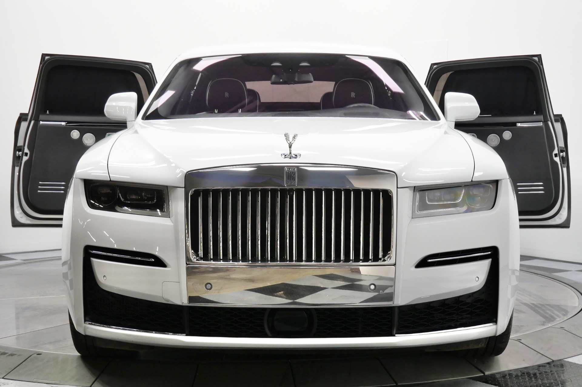 Arctic White 2024 Rolls-Royce Ghost -Extended Wheelbase, Rear Seat