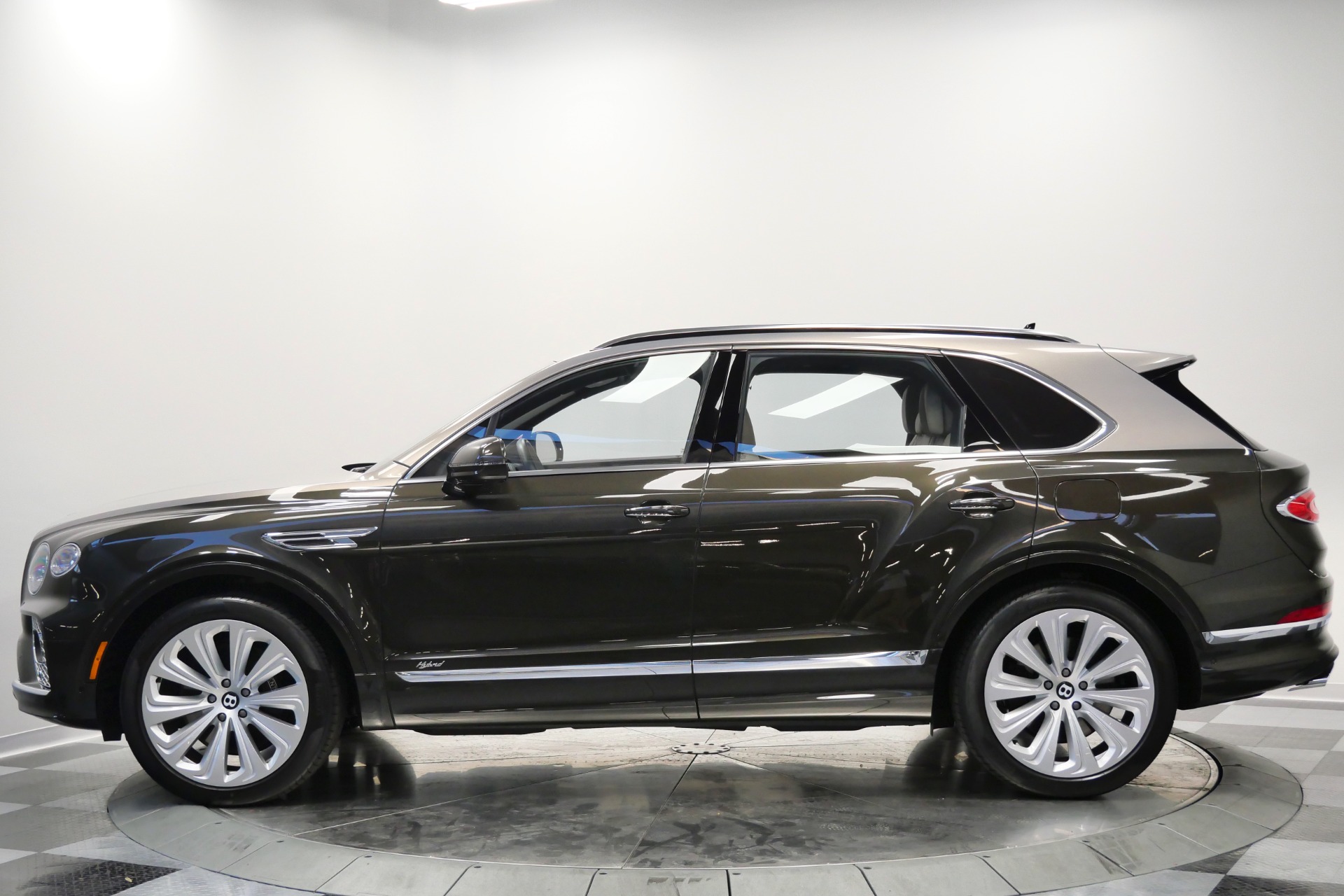 Bentley Bentayga Hybrid -Mulliner Driving Specification, Four Seat Comfort Specification