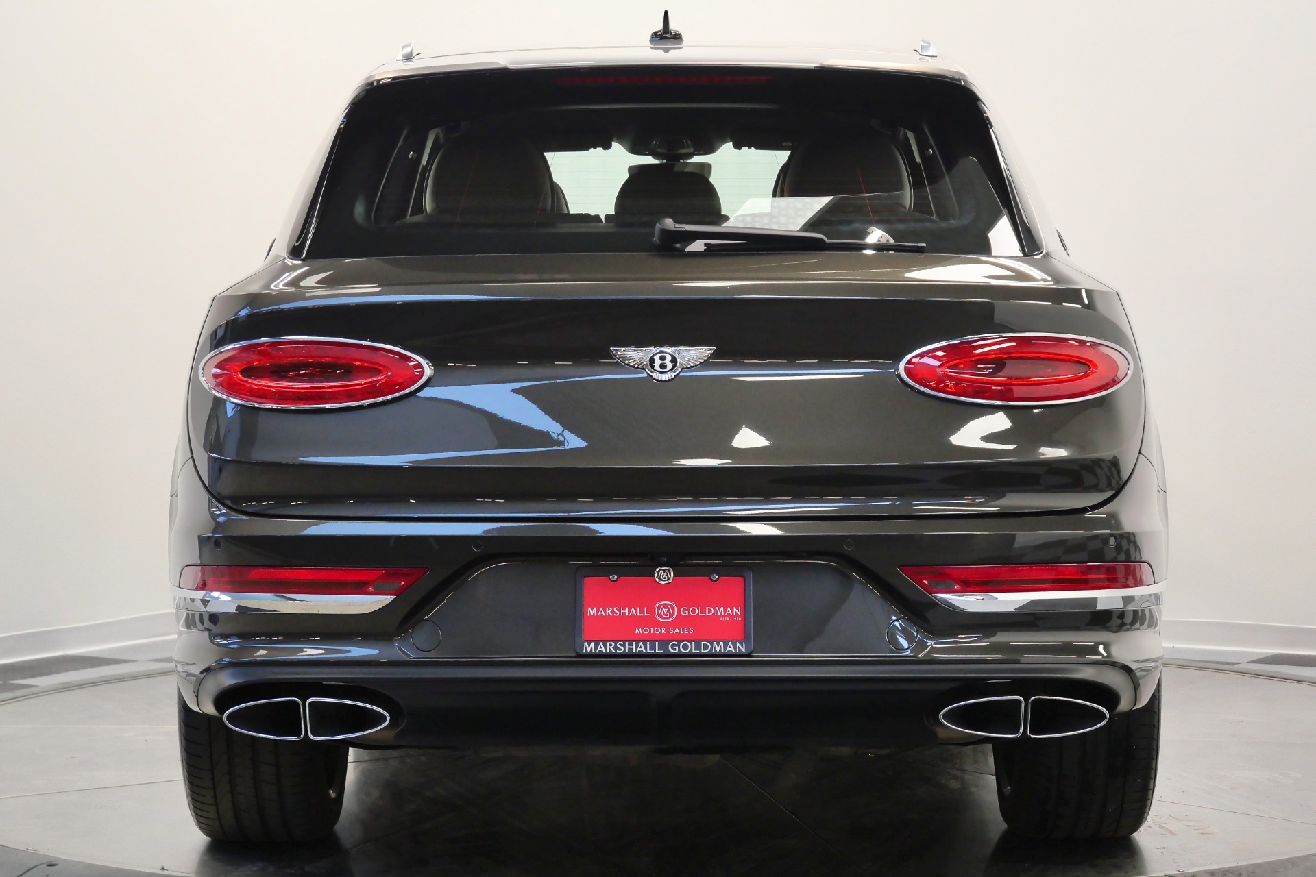 Bentley Bentayga Hybrid -Mulliner Driving Specification, Four Seat Comfort Specification