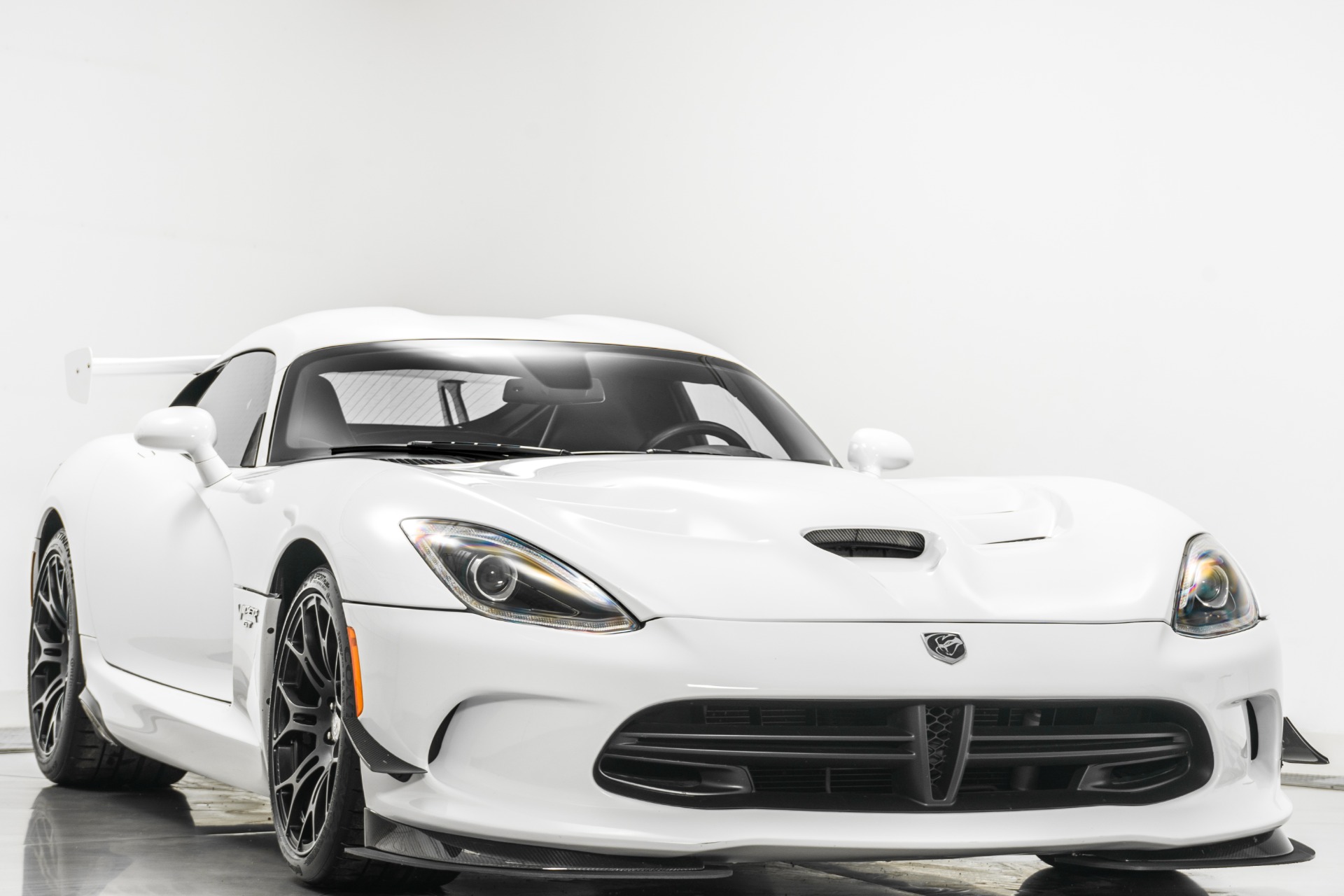 Dodge Viper GTC -TA Package, Factory Aero Package