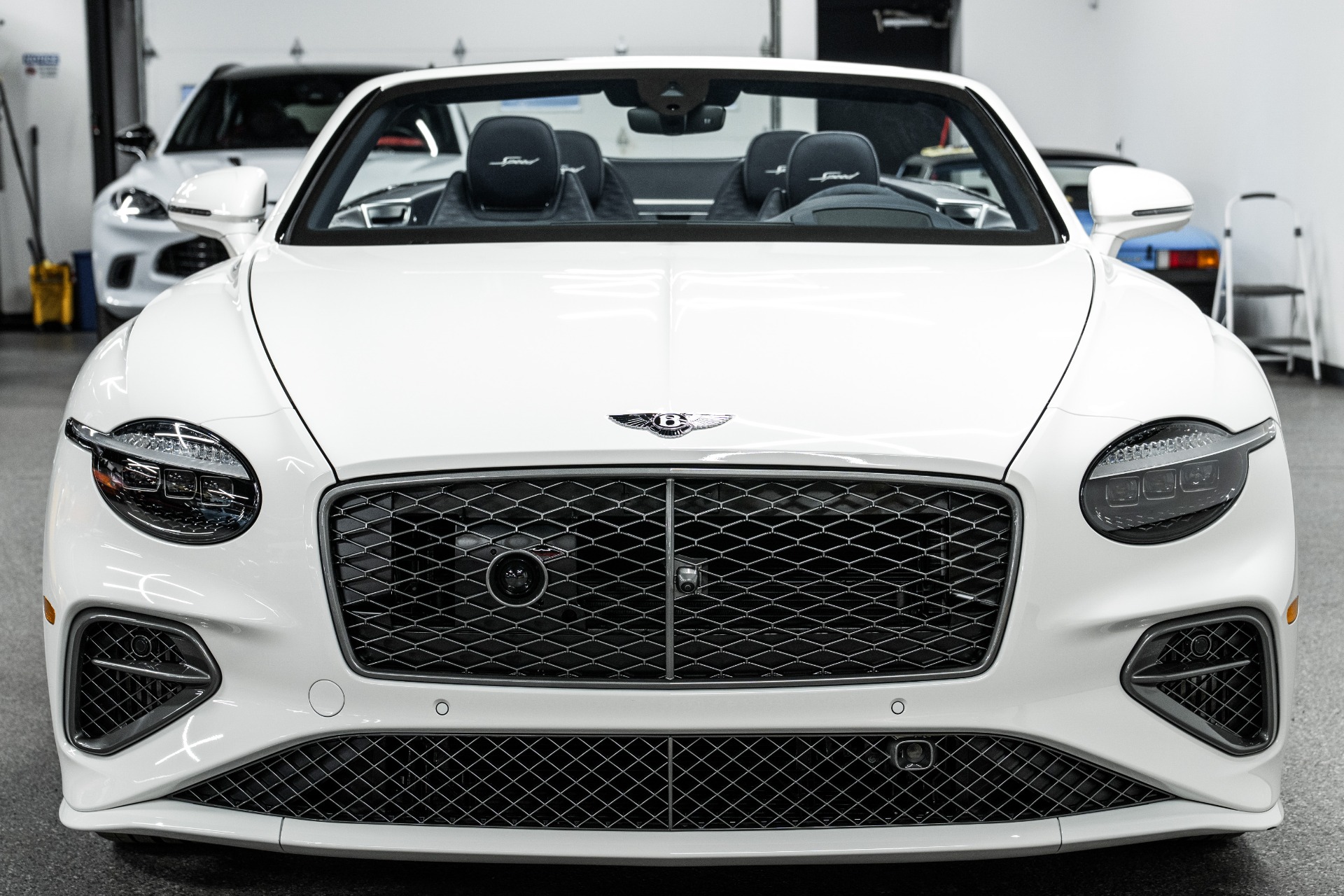 Bentley Continental GTC Speed -Touring Specification, Front Seat Comfort Specification