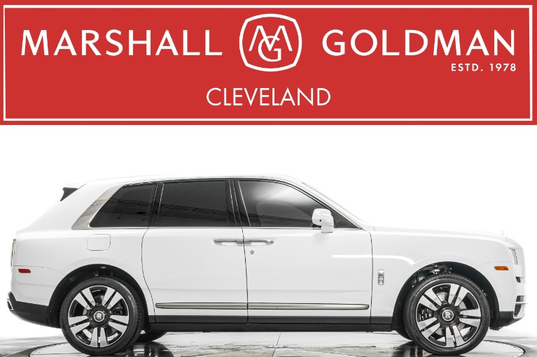 2024 Rolls-Royce Cullinan -'s photo