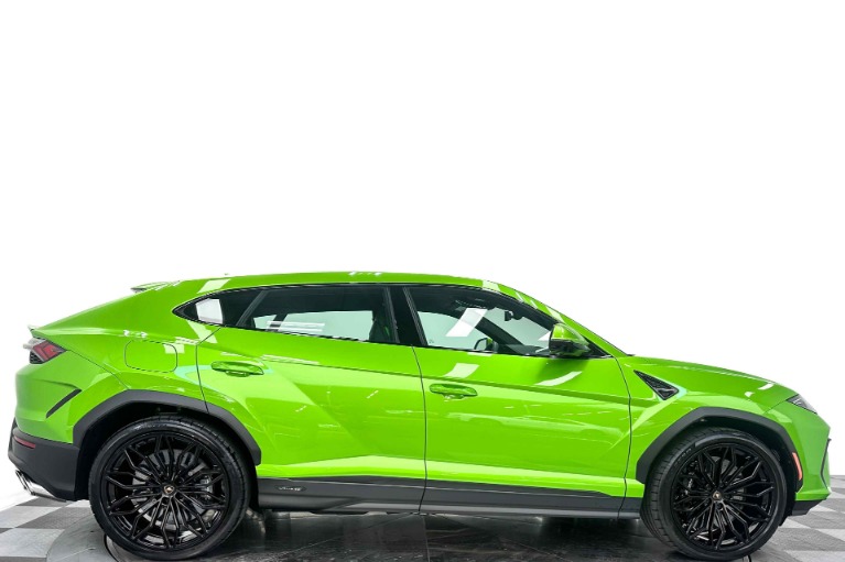 Lamborghini Urus SE -Bicolor Sportive Interior, 870 Miles, 789 Horsepower