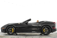 Ferrari California T -Heated And Ventilated Seats, Carbon Fiber Interior Trim