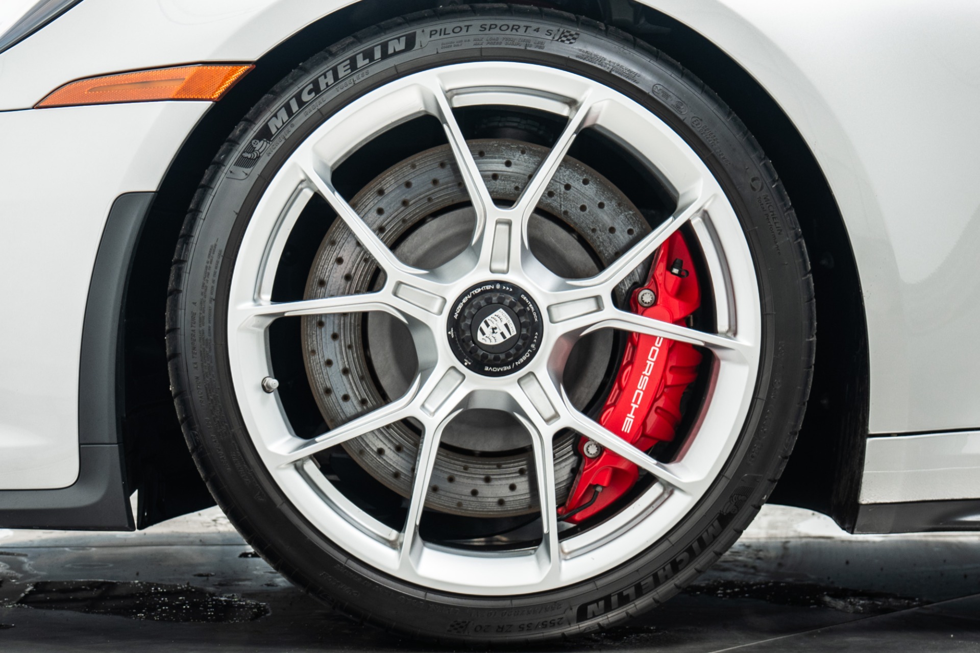 2022 Porsche 911 GT3 - Photo 10