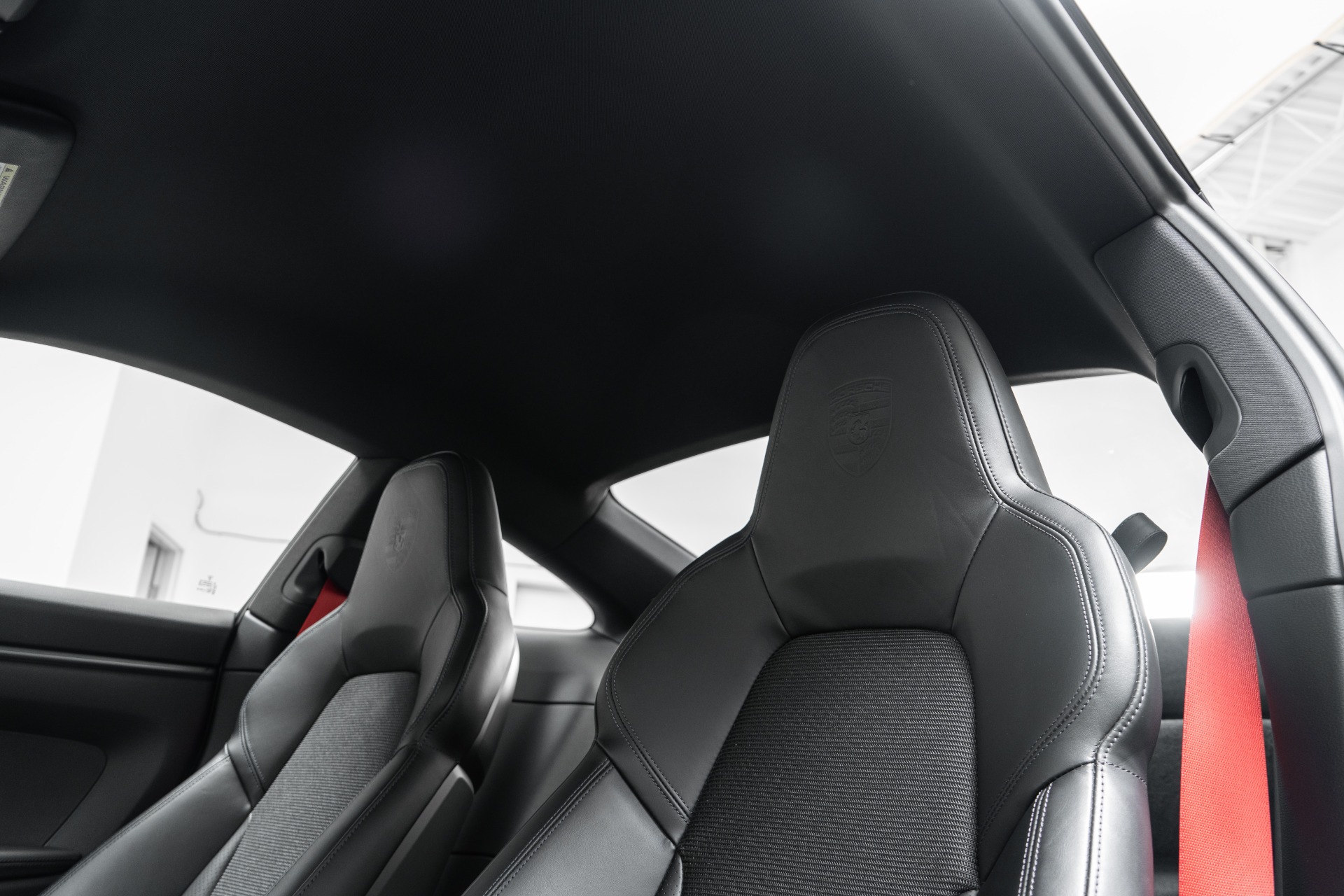 2022 Porsche 911 GT3 - Photo 18