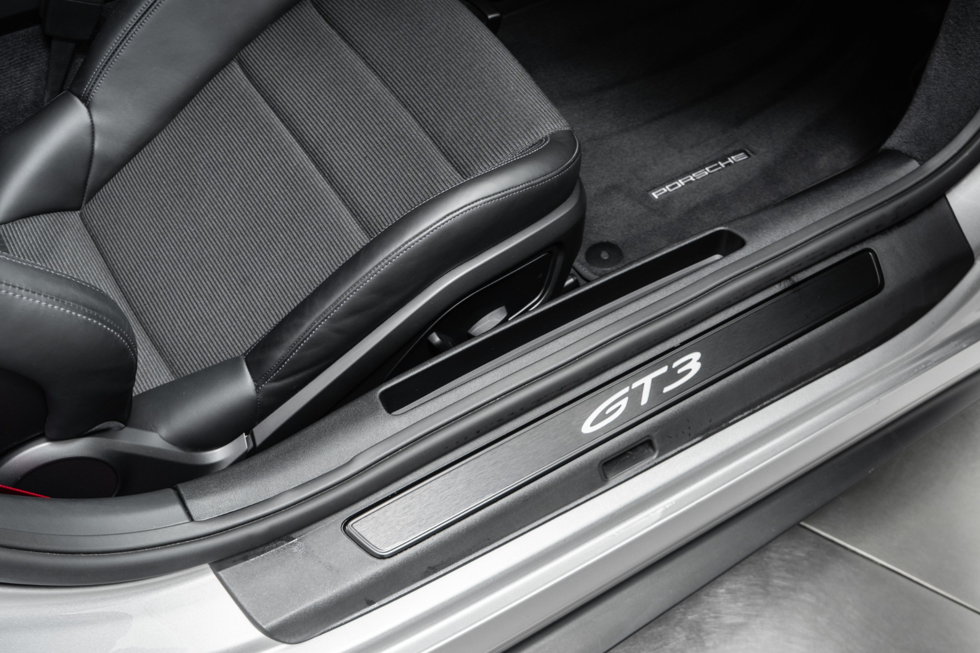 2022 Porsche 911 GT3 - Photo 28
