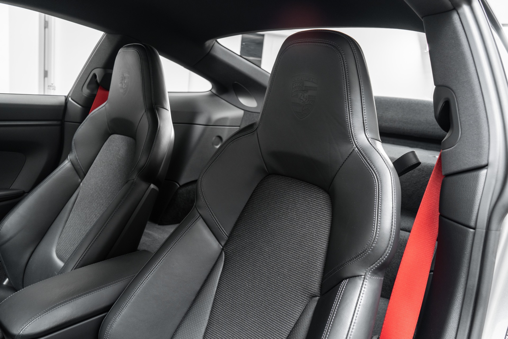 2022 Porsche 911 GT3 - Photo 33