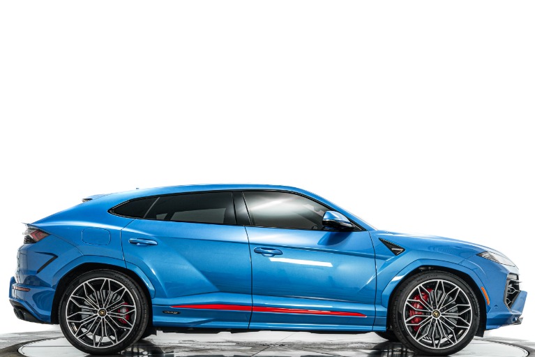 Lamborghini Urus SE -Bang And Olufsen Audio, Two-Tone Interior, 789 Horsepower