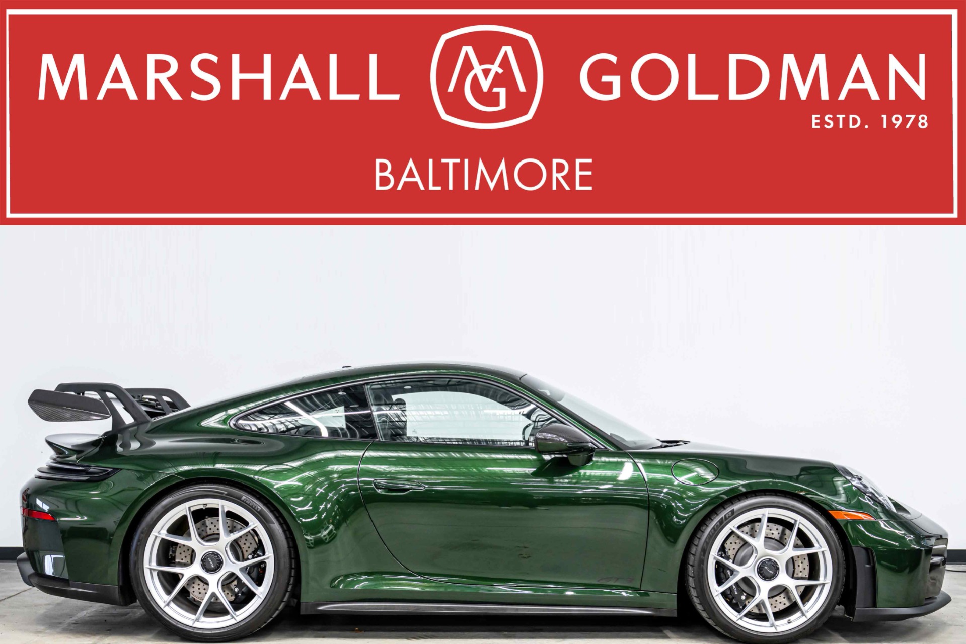 Oak Green Metallic Neo 2025 Porsche 911 GT3 -Weissach Package, 6