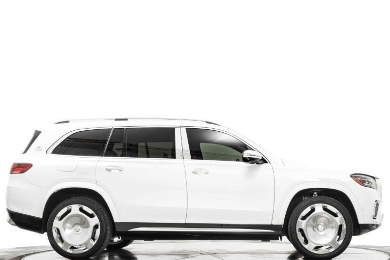 Mercedes-Benz Maybach GLS 600 -4MATIC, 4 Seat Configuration, Rear Seat Entertainment