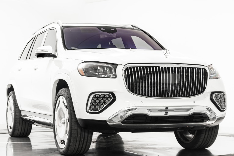 Mercedes-Benz Maybach GLS 600 -4MATIC, 4 Seat Configuration, Rear Seat Entertainment