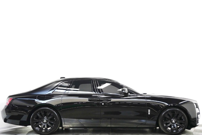 Rolls-Royce Ghost -Low Miles, Rear Bottle Chiller, Illuminated Dash, Bespoke Audio