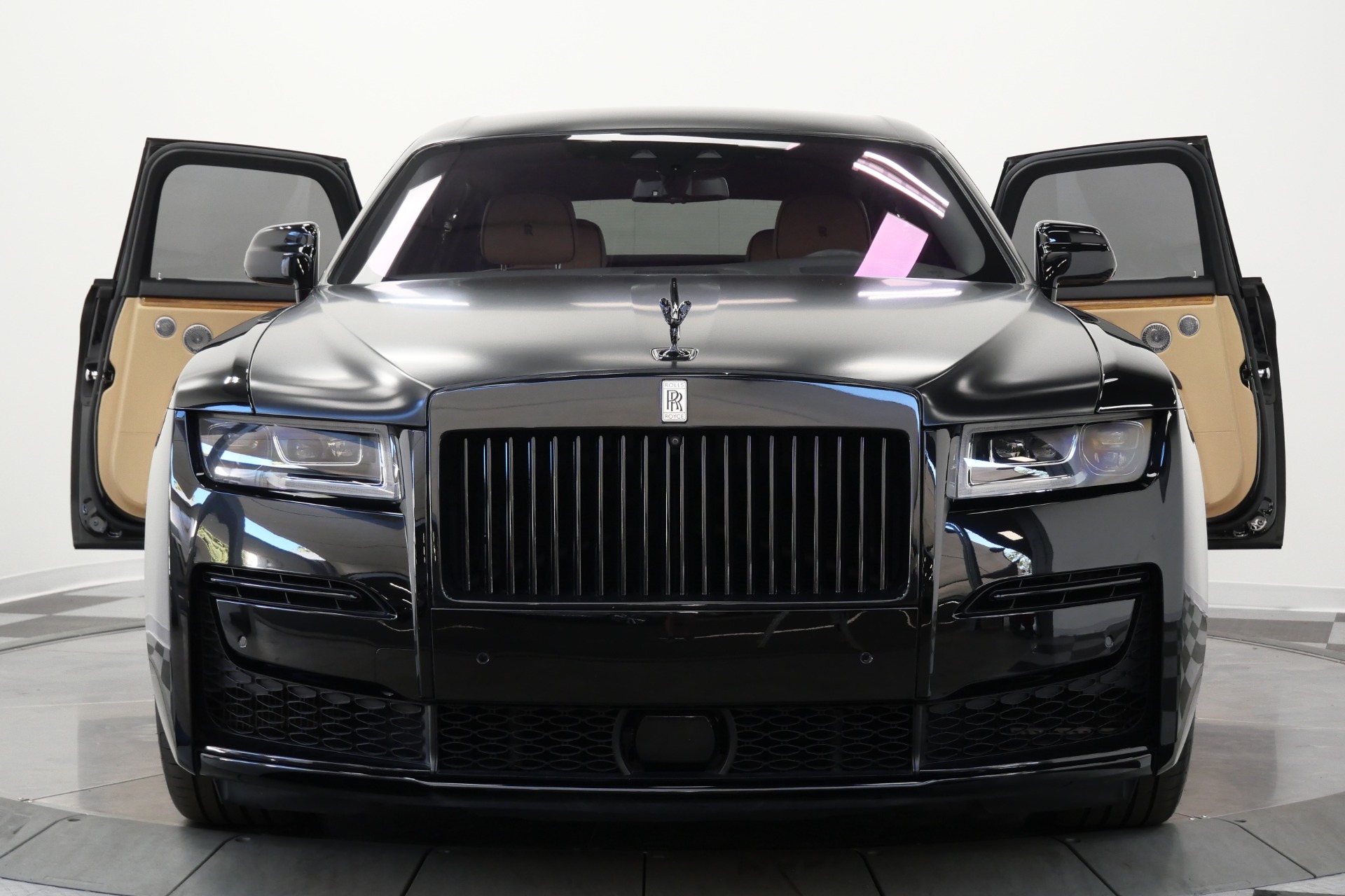 Rolls-Royce Ghost -Low Miles, Rear Bottle Chiller, Illuminated Dash, Bespoke Audio