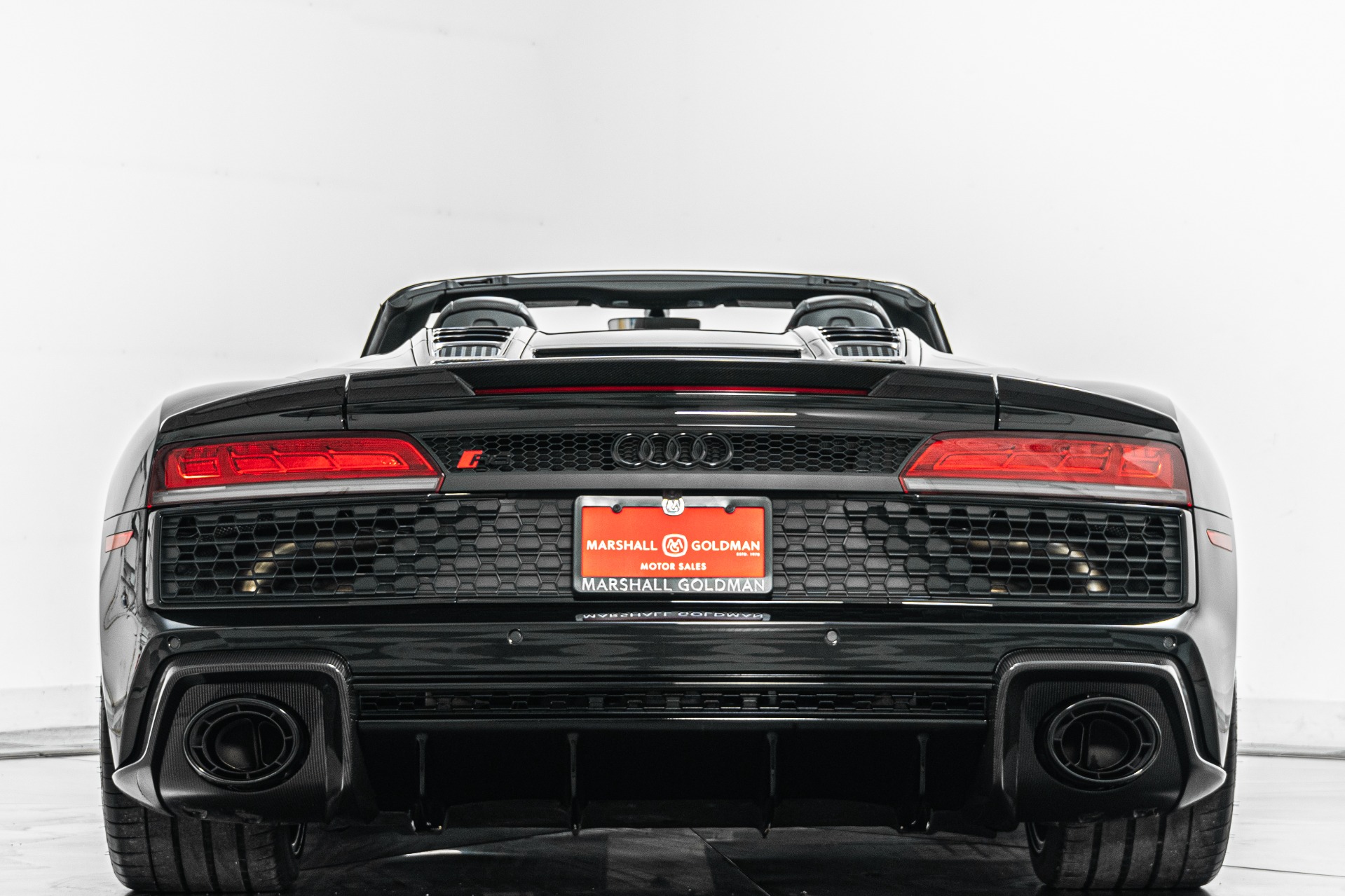 Audi R8 Spyder -Sport Seat Package, Full Leather, V10 Power