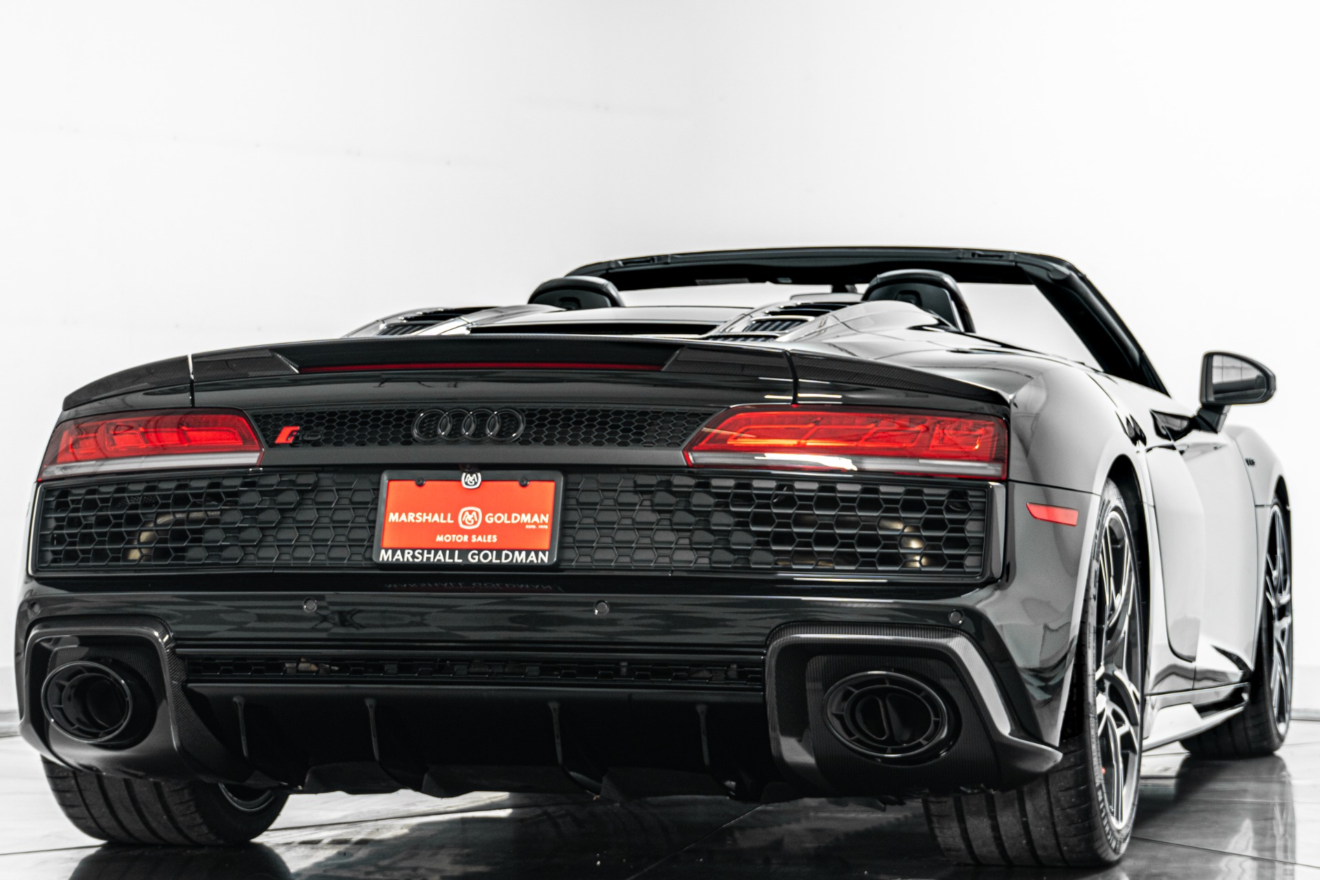 Audi R8 Spyder -Sport Seat Package, Full Leather, V10 Power