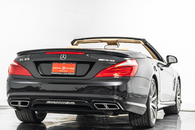 Mercedes-Benz SL65 AMG -Twin Turbo V12 Power, Carbon Ceramic Brakes
