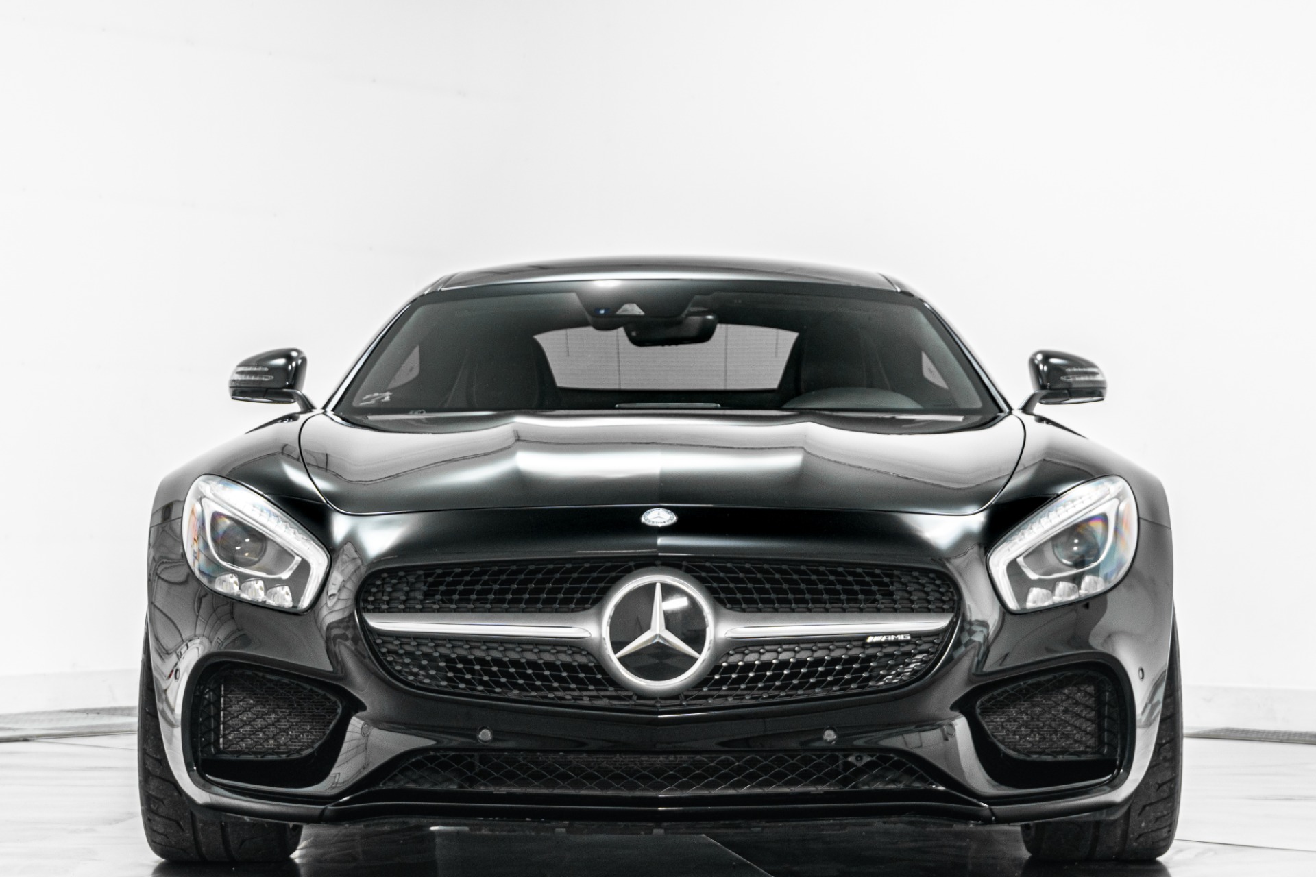 Mercedes-Benz AMG GT -Exclusive Interior Package, Performance Exhaust, Panorama Roof