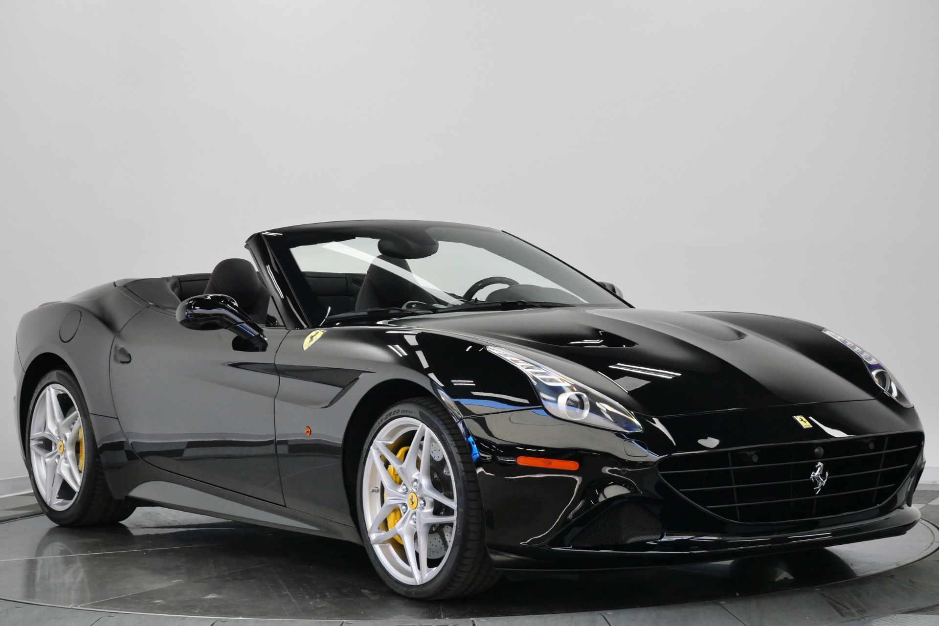 Ferrari California T -Carbon Fiber Interior Trim, Low Miles
