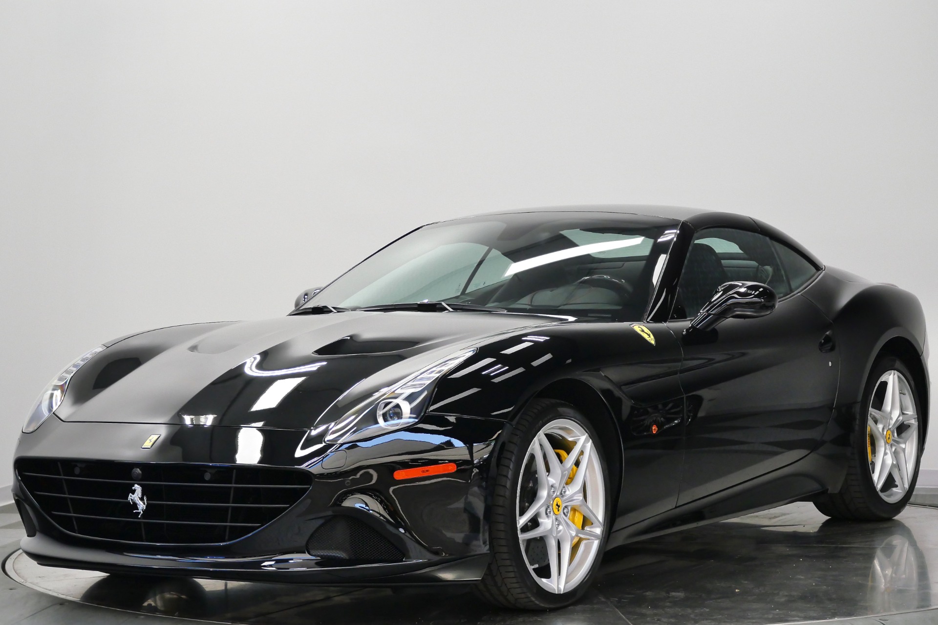 Ferrari California T -Carbon Fiber Interior Trim, Low Miles
