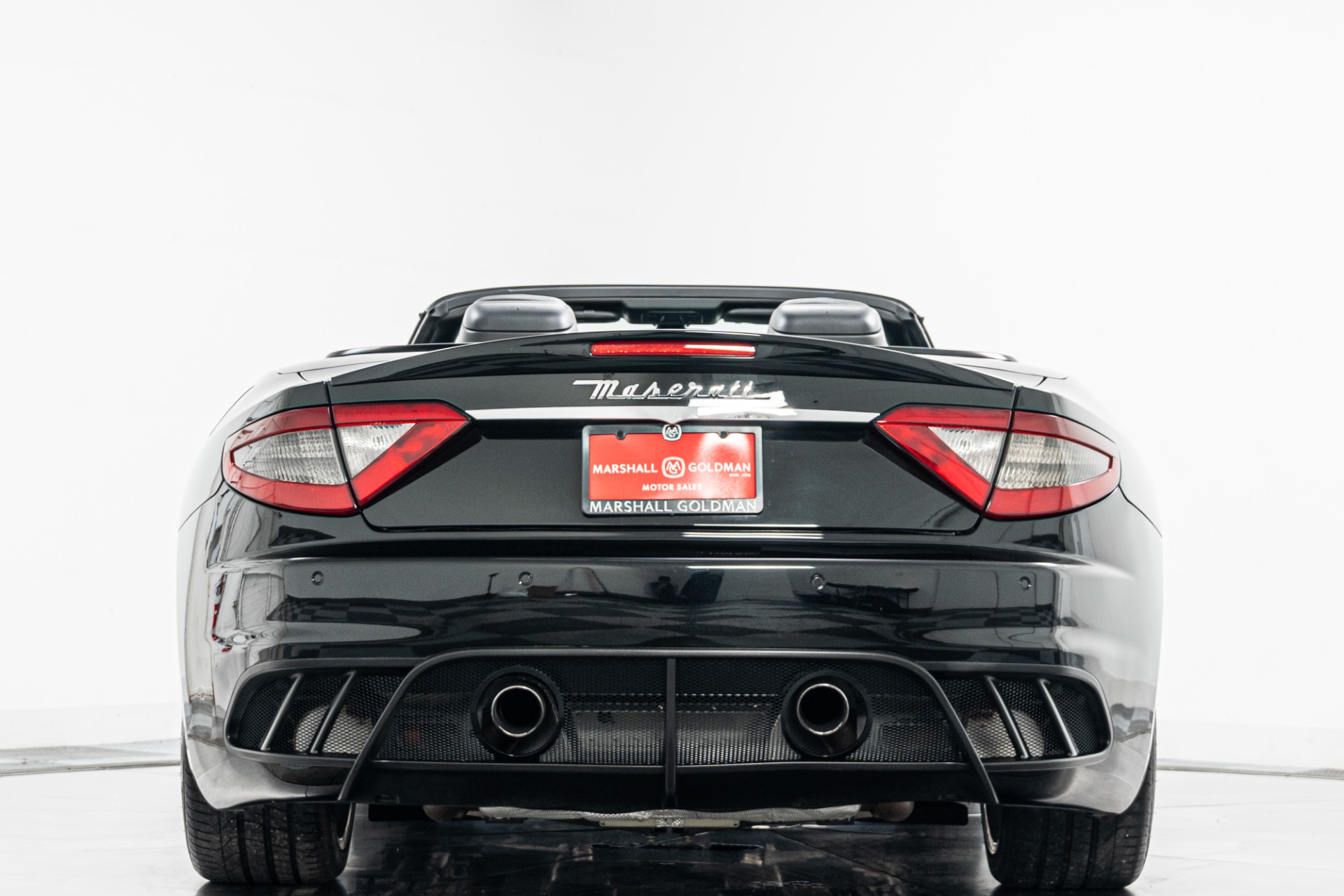 Maserati GranTurismo Convertible MC -Special Order Paint, Sport Exhaust