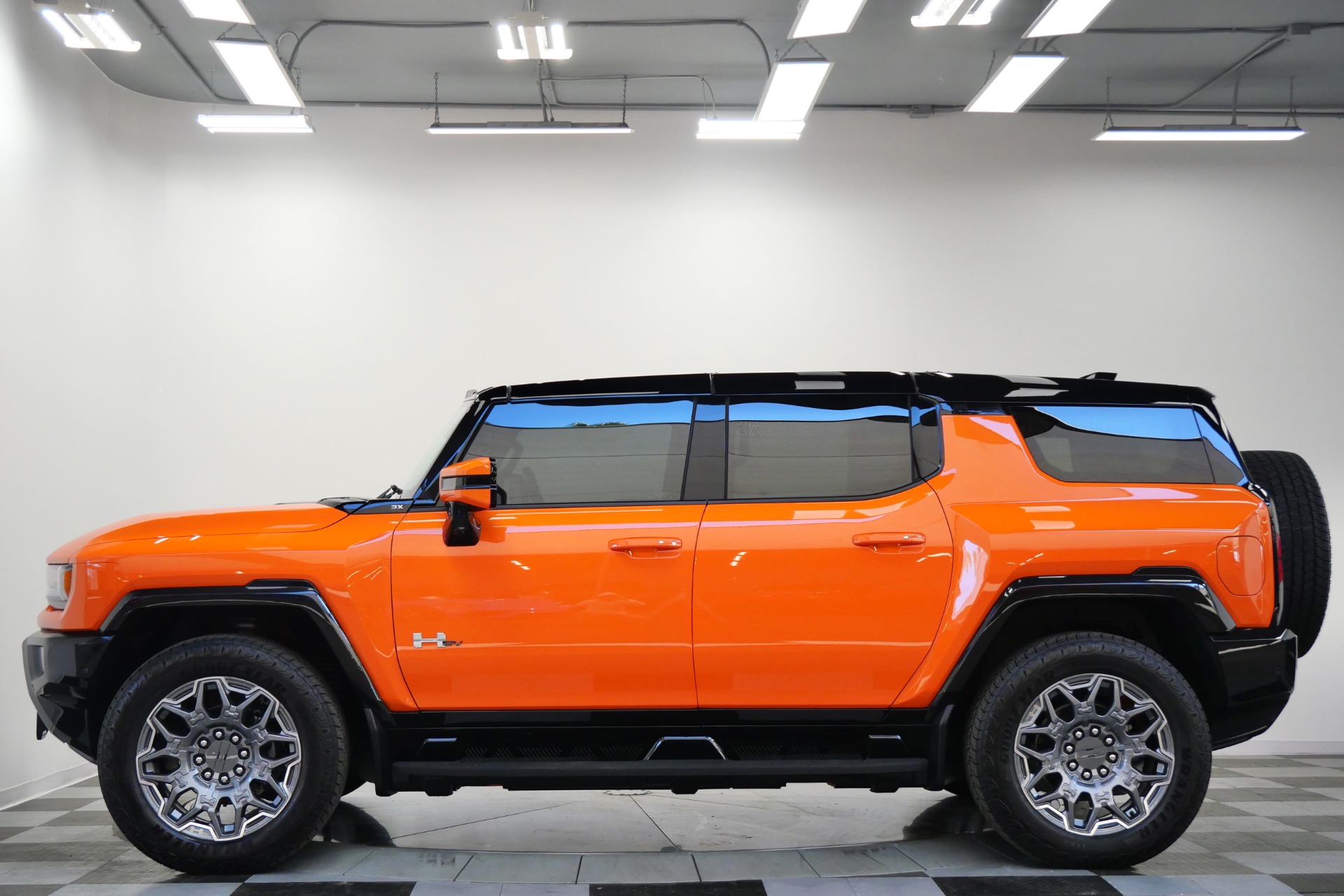 GMC HUMMER EV SUV 3X -Infinity Roof, Low Miles, $110K MSRP