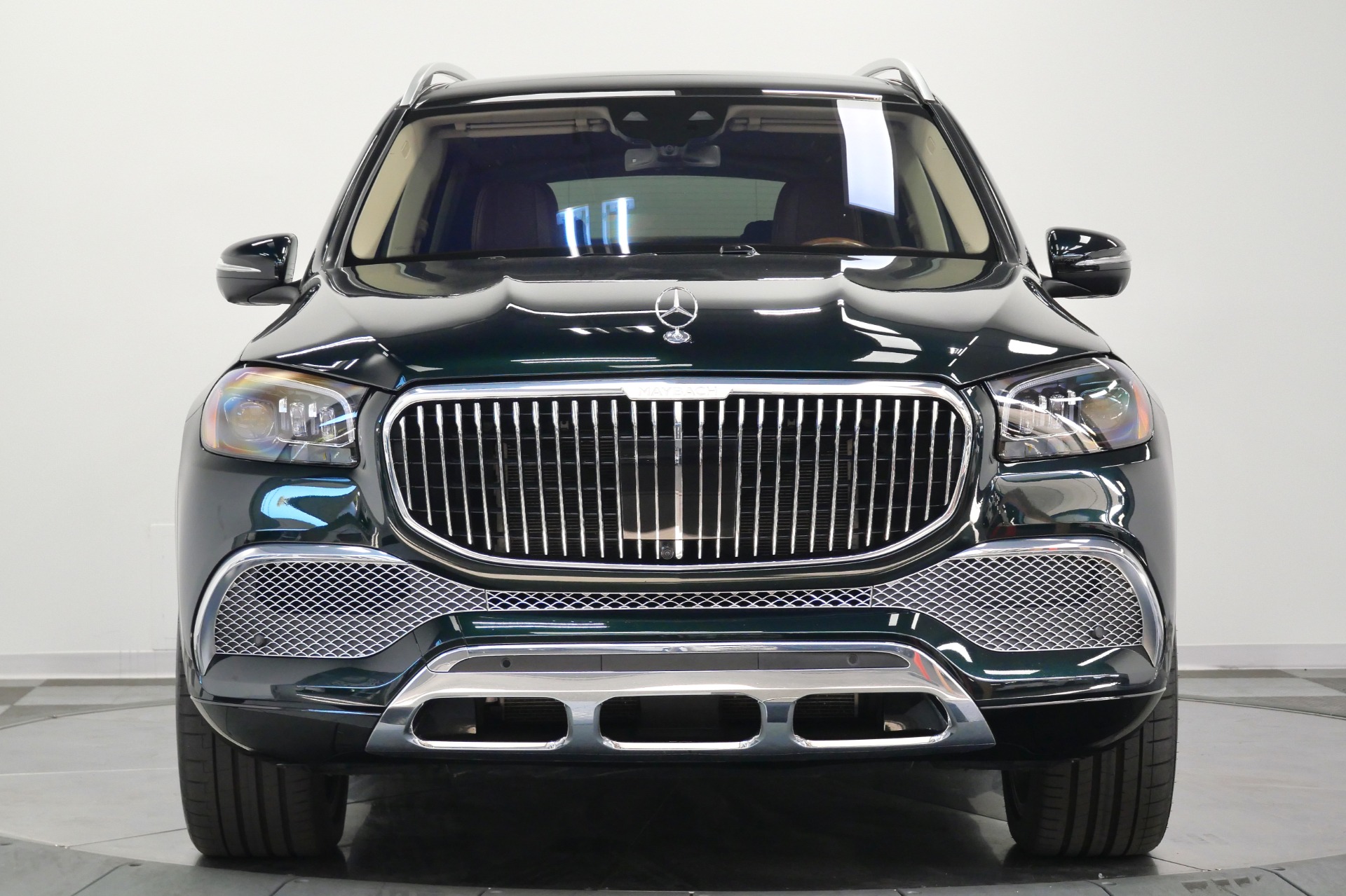 Mercedes-Benz Maybach GLS 600 -4MATIC, Beautiful Colors, Four Seat Configuration, Walnut Trim