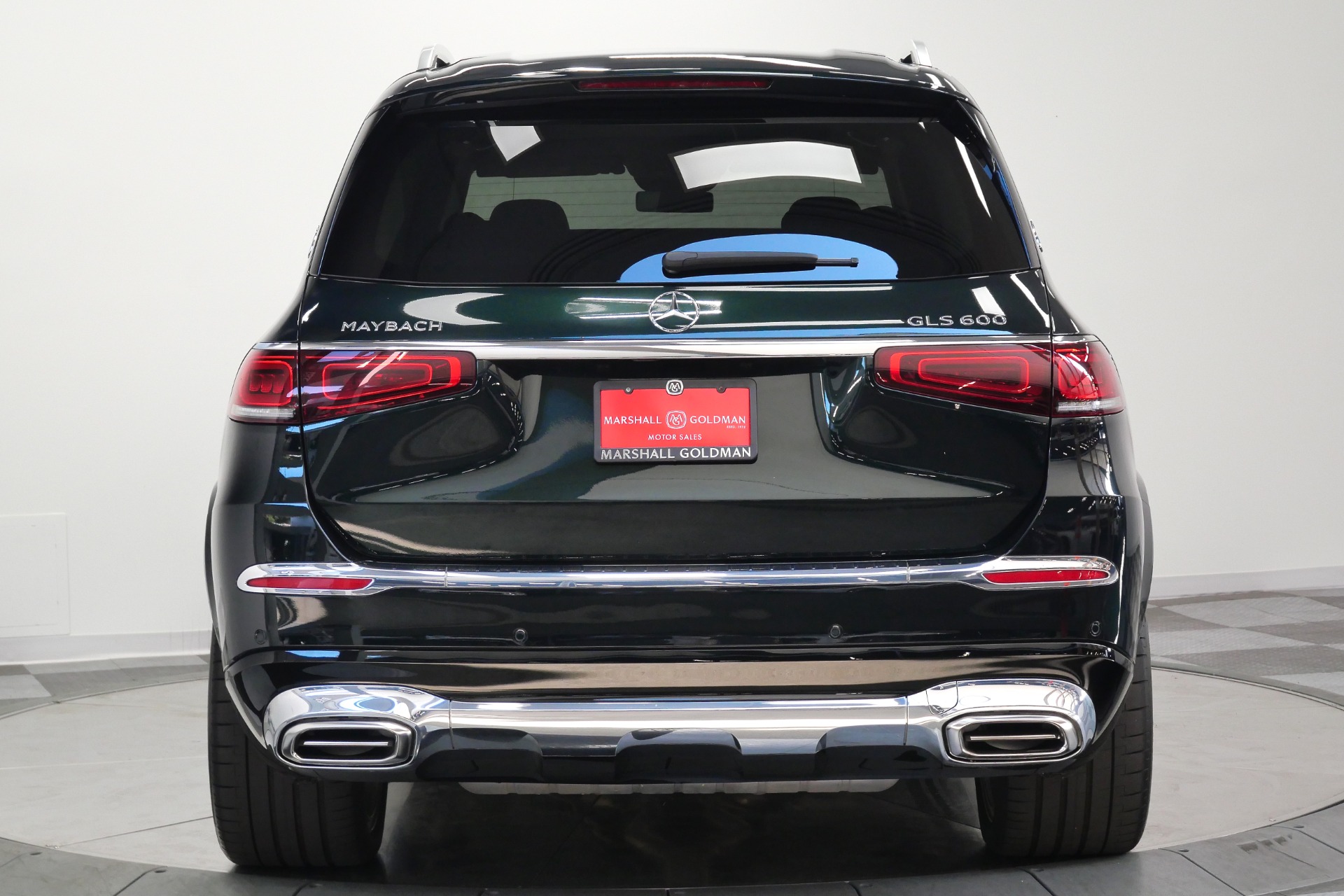 Mercedes-Benz Maybach GLS 600 -4MATIC, Beautiful Colors, Four Seat Configuration, Walnut Trim