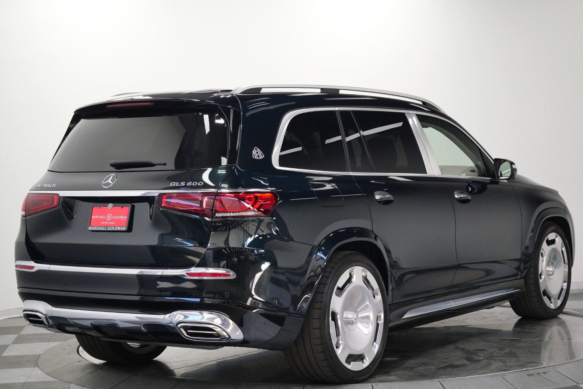 Mercedes-Benz Maybach GLS 600 -4MATIC, Beautiful Colors, Four Seat Configuration, Walnut Trim